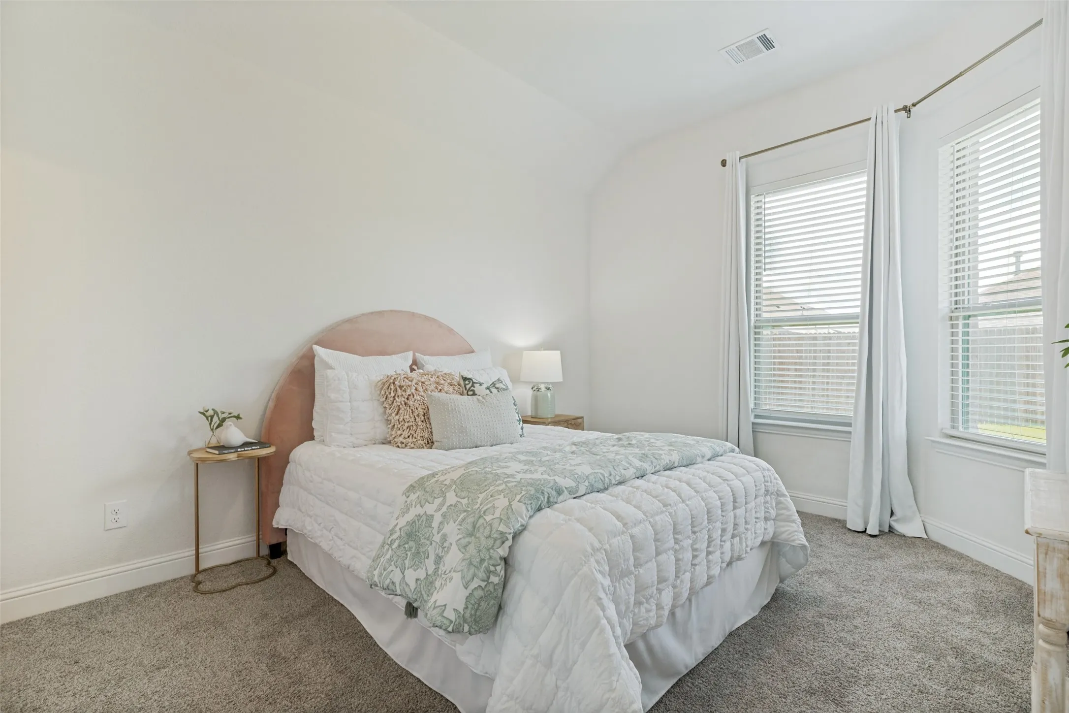 Single Family Residence For Sale in Collin County , 5304 Babcock Road, Mc Kinney, Texas 75071, 4 Bedroom, 3 Bathroom, 2 Garage spaces, 2,382 Sqft, built in 2022, mls#21329455, Real Estate Agent in Mc Kinney, Homes For Sale in Collin county, Homes For Sale in Mc Kinney, Realtor in Mc Kinney Texas, Real Estate Brokerage Independent Realty Texas, Luminita Cordes Realtor