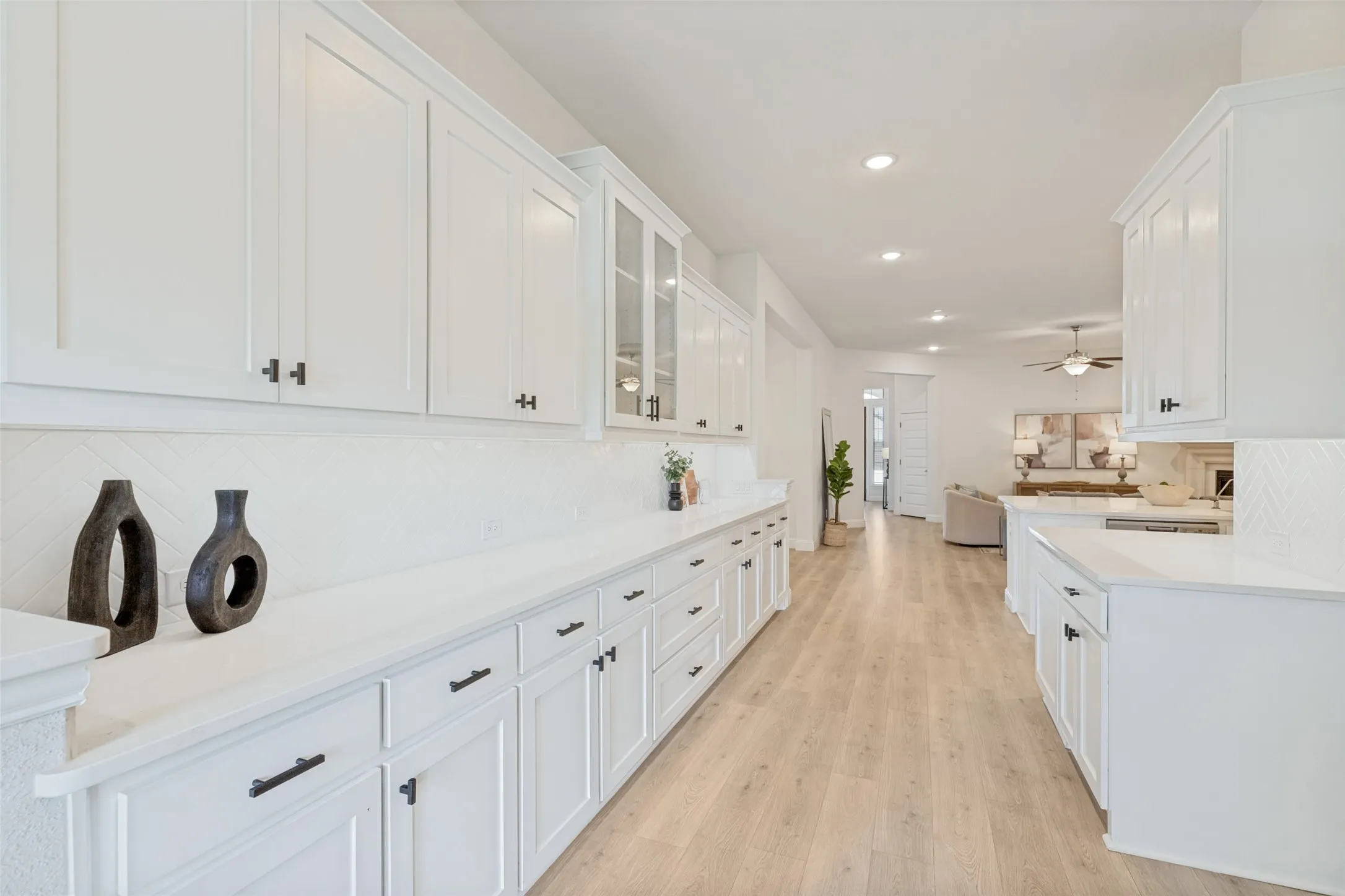 Single Family Residence For Sale in Collin County , 5304 Babcock Road, Mc Kinney, Texas 75071, 4 Bedroom, 3 Bathroom, 2 Garage spaces, 2,382 Sqft, built in 2022, mls#21329455, Real Estate Agent in Mc Kinney, Homes For Sale in Collin county, Homes For Sale in Mc Kinney, Realtor in Mc Kinney Texas, Real Estate Brokerage Independent Realty Texas, Luminita Cordes Realtor