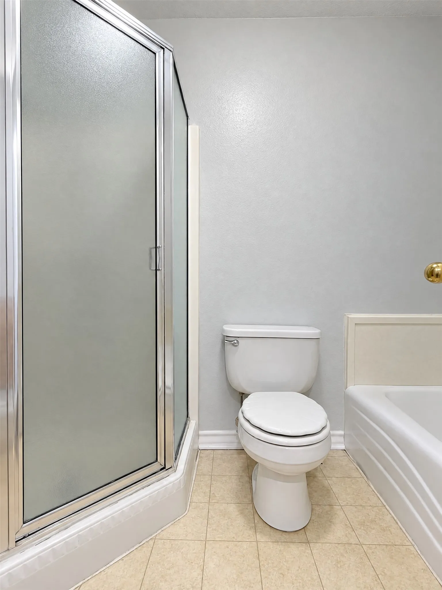 Down Stairs Full​​‌​​​​‌​​‌‌​‌‌​​​‌‌​‌​‌​‌​​​‌​​ Bath