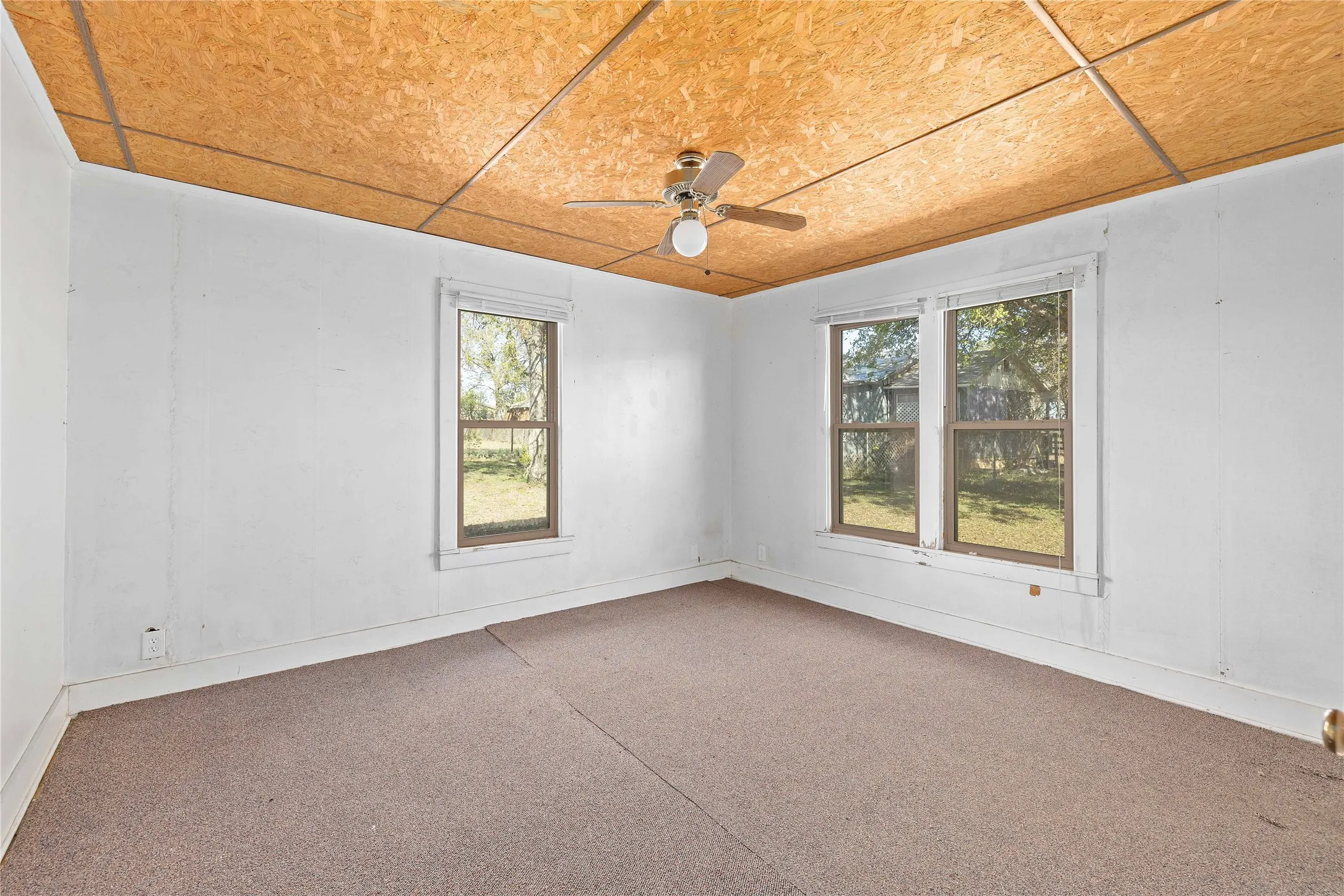 Single Family Residence For Sale in Brown County , 2609 Coggin Avenue, Brownwood, Texas 76801, 3 Bedroom, 2 Bathroom, Garage spaces, 1,616 Sqft, built in 0, mls#21329669, Real Estate Agent in Brownwood, Homes For Sale in Brown county, Homes For Sale in Brownwood, Realtor in Brownwood Texas, Real Estate Brokerage Independent Realty Texas, Luminita Cordes Realtor