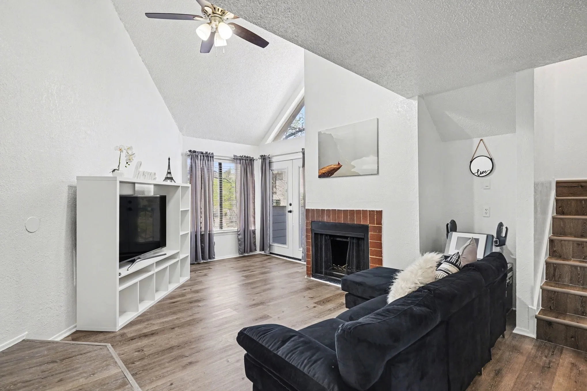 Condominium For Sale in Tarrant County , 2304 Balsam Drive E203, Arlington, Texas 76006, 2 Bedrooms, 2 Bathrooms, Garage spaces, 1,032 Sqft, built in 1981, Price $140,000, mls#21329582, Real Estate Agent in Arlington, Homes For Sale in Tarrant county, Homes For Sale in Arlington, Realtor in Arlington Texas, Real Estate Brokerage Independent Realty Texas, Luminita Cordes Realtor