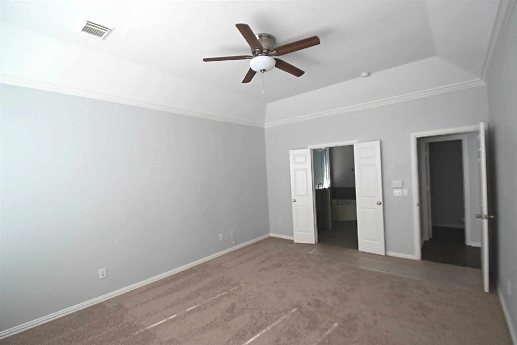 Single Family Residence For Rent in Collin County , 18620 Gibbons Drive, Dallas, Texas 75287, 3 Bedroom, 3 Bathroom, 2 Garage spaces, 2,630 Sqft, built in 1996, mls#21333101, Real Estate Agent in Dallas, Homes For Rent in Collin county, Homes For Rent in Dallas, Realtor in Dallas Texas, Real Estate Brokerage Independent Realty Texas, Luminita Cordes Realtor