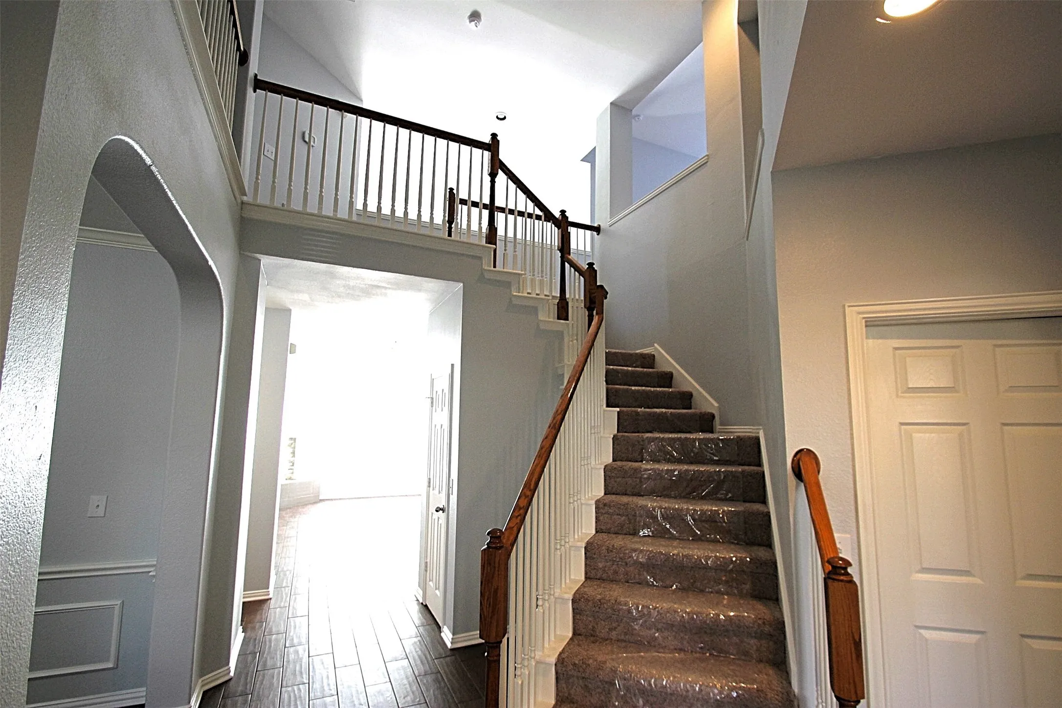 Single Family Residence For Rent in Collin County , 18620 Gibbons Drive, Dallas, Texas 75287, 3 Bedroom, 3 Bathroom, 2 Garage spaces, 2,630 Sqft, built in 1996, mls#21333101, Real Estate Agent in Dallas, Homes For Rent in Collin county, Homes For Rent in Dallas, Realtor in Dallas Texas, Real Estate Brokerage Independent Realty Texas, Luminita Cordes Realtor