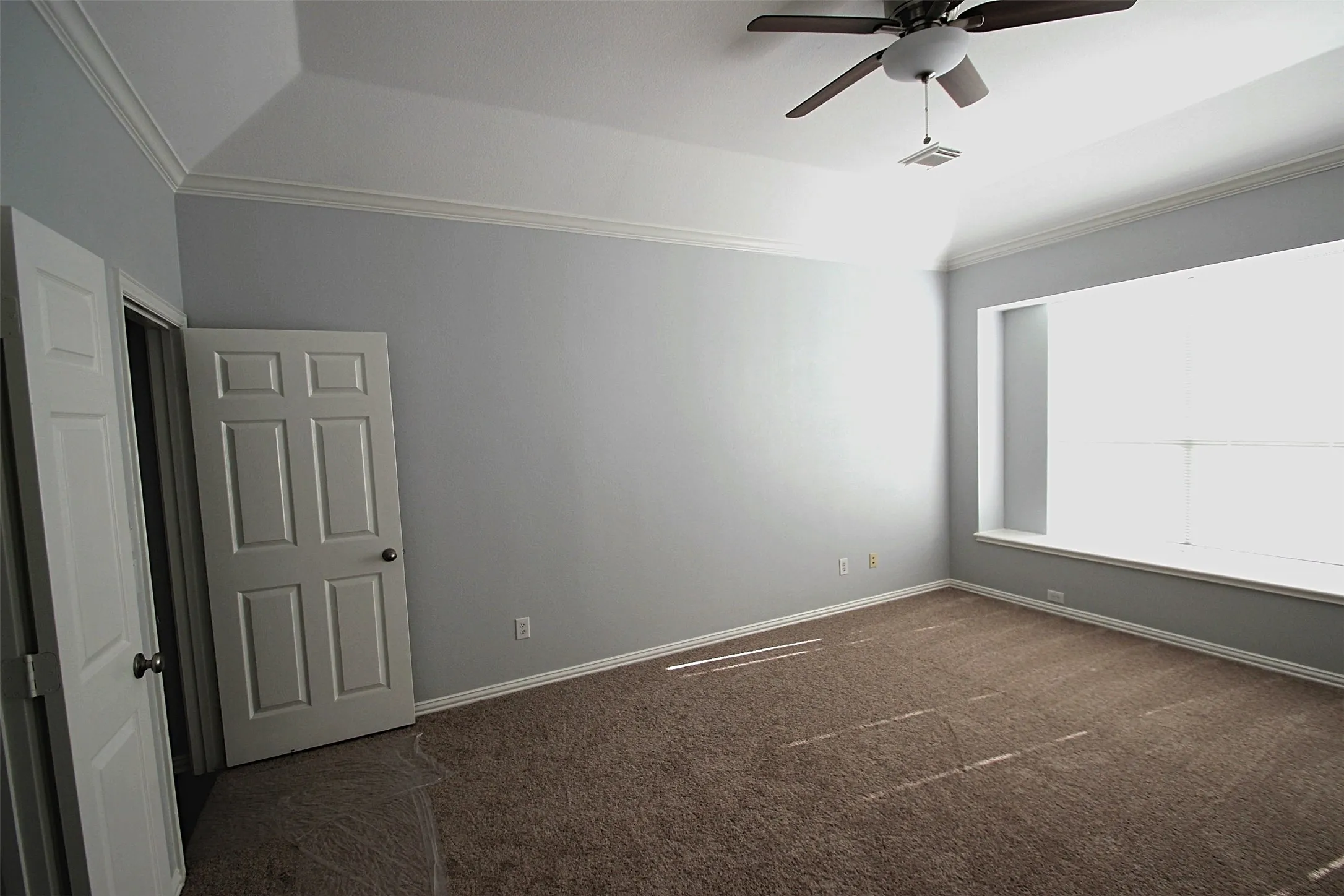 Single Family Residence For Rent in Collin County , 18620 Gibbons Drive, Dallas, Texas 75287, 3 Bedroom, 3 Bathroom, 2 Garage spaces, 2,630 Sqft, built in 1996, mls#21333101, Real Estate Agent in Dallas, Homes For Rent in Collin county, Homes For Rent in Dallas, Realtor in Dallas Texas, Real Estate Brokerage Independent Realty Texas, Luminita Cordes Realtor