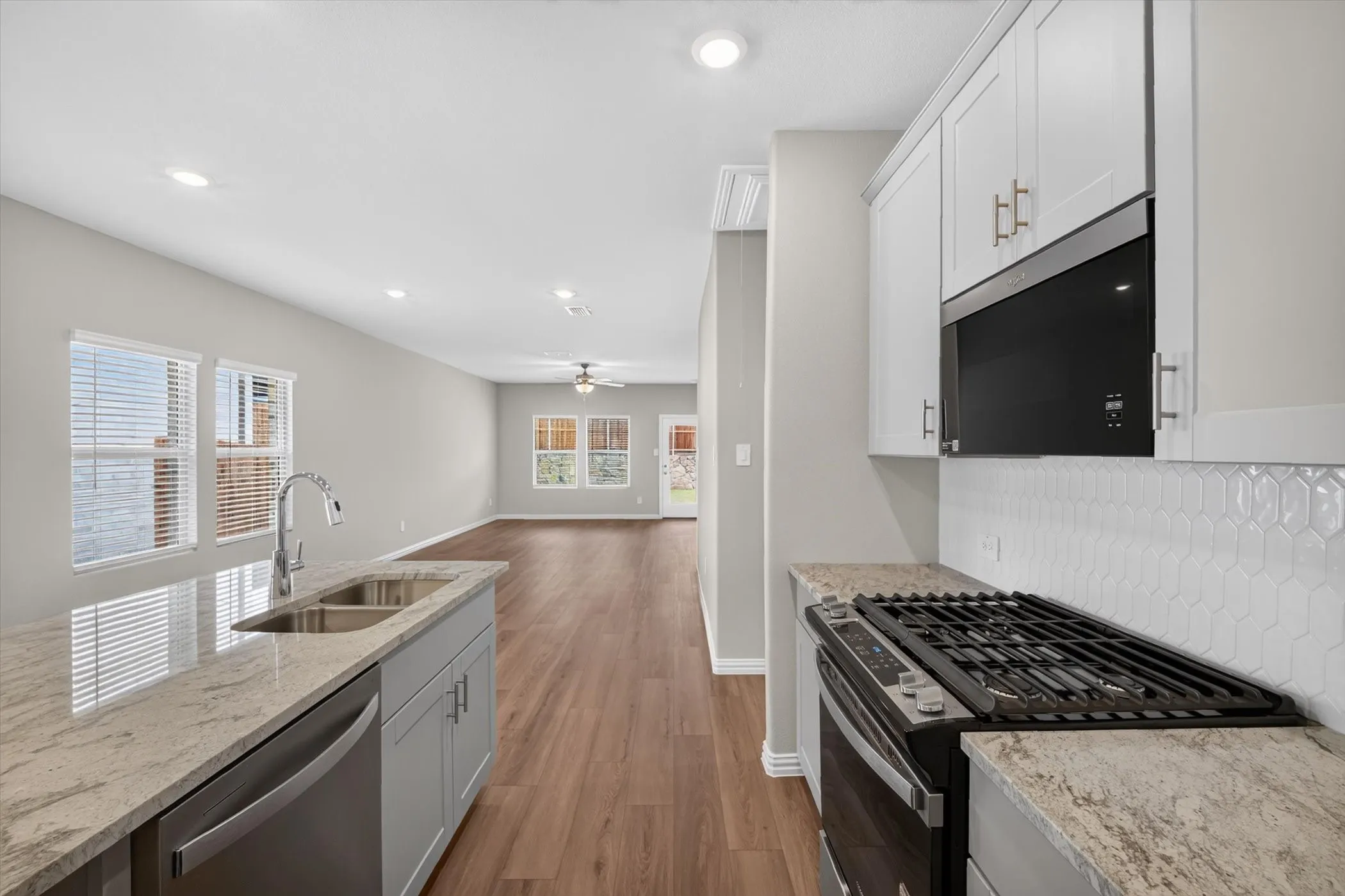 Single Family Residence For Rent in Collin County , 512 Dorothy Drive, Mc Kinney, Texas 75071, 3 Bedroom, 2 Bathroom, 2 Garage spaces, 1,475 Sqft, built in 2026, mls#21333110, Real Estate Agent in Mc Kinney, Homes For Rent in Collin county, Homes For Rent in Mc Kinney, Realtor in Mc Kinney Texas, Real Estate Brokerage Independent Realty Texas, Luminita Cordes Realtor