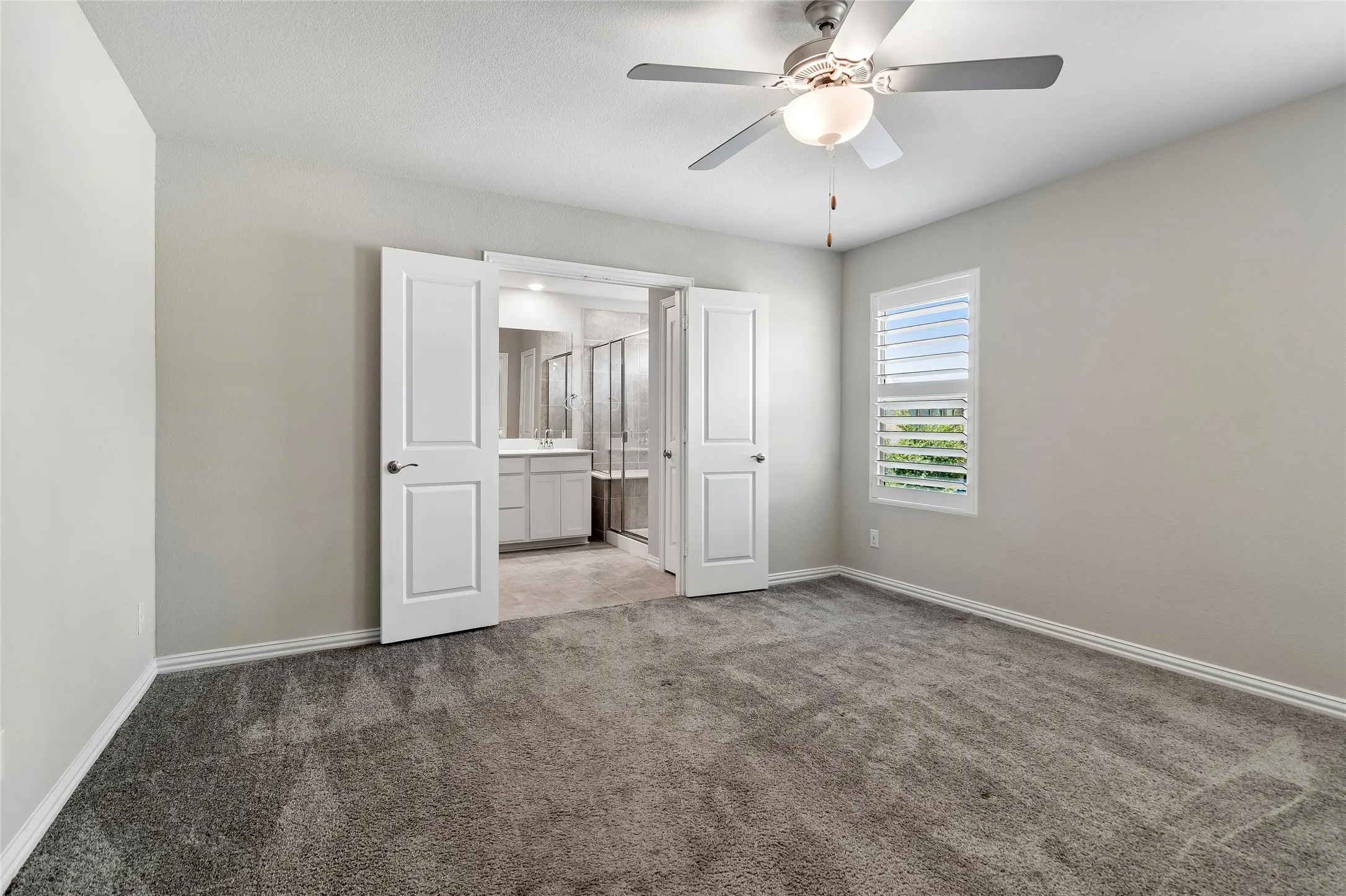 Single Family Residence For Sale in Dallas County , 7526 Ezra Mews, Rowlett, Texas 75089, 3 Bedroom, 3 Bathroom, 2 Garage spaces, 1,894 Sqft, built in 2021, mls#21326813, Real Estate Agent in Rowlett, Homes For Sale in Dallas county, Homes For Sale in Rowlett, Realtor in Rowlett Texas, Real Estate Brokerage Independent Realty Texas, Luminita Cordes Realtor