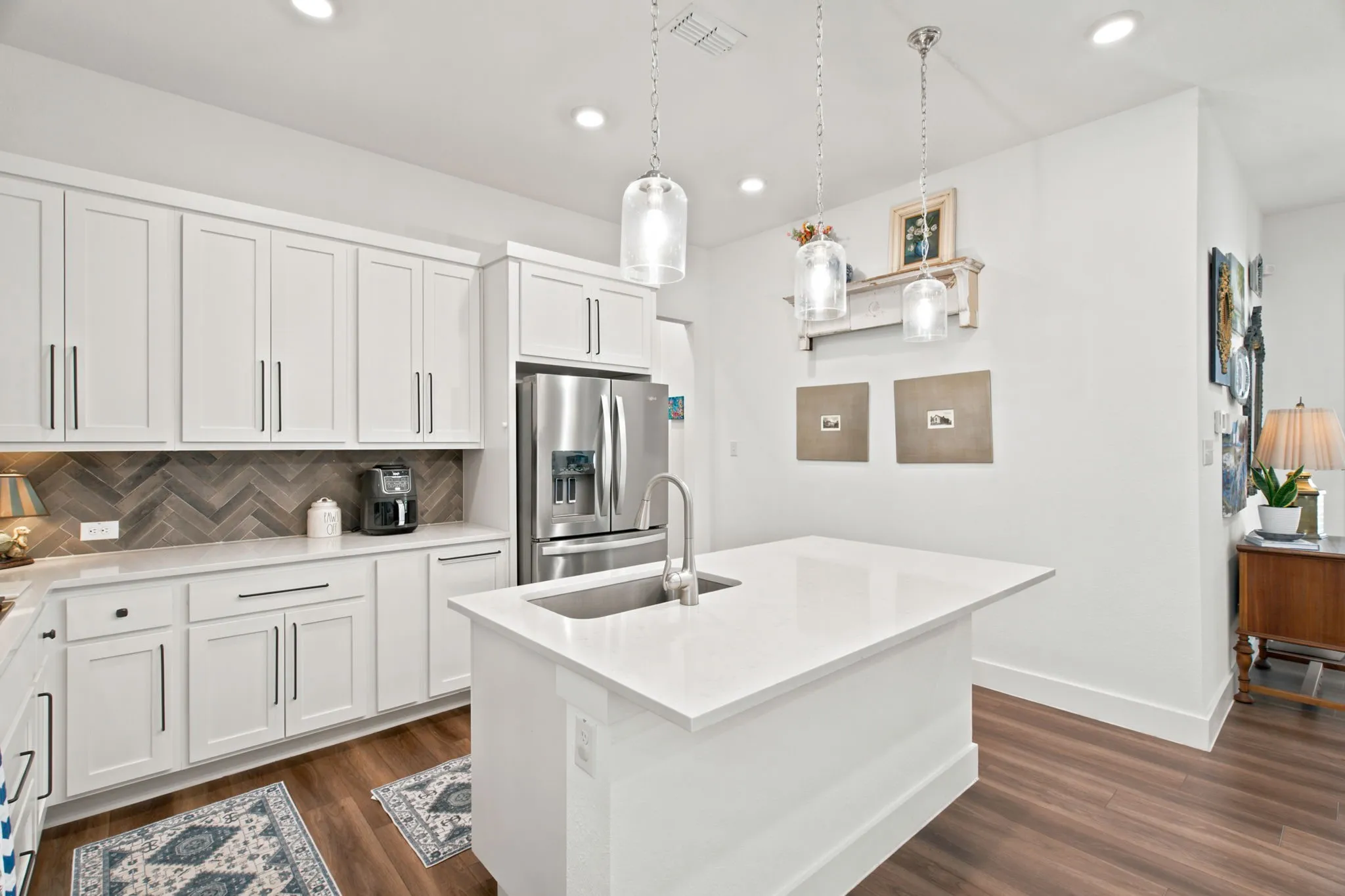 Single Family Residence For Sale in Denton County , 2327 Jack Rabbit Way, Northlake, Texas 76247, 4 Bedroom, 4 Bathroom, 2 Garage spaces, 2,675 Sqft, built in 2022, mls#21330752, Real Estate Agent in Northlake, Homes For Sale in Denton county, Homes For Sale in Northlake, Realtor in Northlake Texas, Real Estate Brokerage Independent Realty Texas, Luminita Cordes Realtor