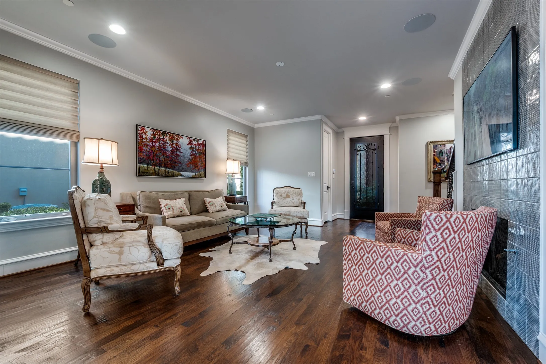 Townhouse For Rent in Dallas County , 4518 Normandy Avenue, University Park, Texas 75205, 4 Bedroom, 5 Bathroom, 2 Garage spaces, 3,072 Sqft, built in 2013, mls#21330723, Real Estate Agent in University Park, Homes For Rent in Dallas county, Homes For Rent in University Park, Realtor in University Park Texas, Real Estate Brokerage Independent Realty Texas, Luminita Cordes Realtor