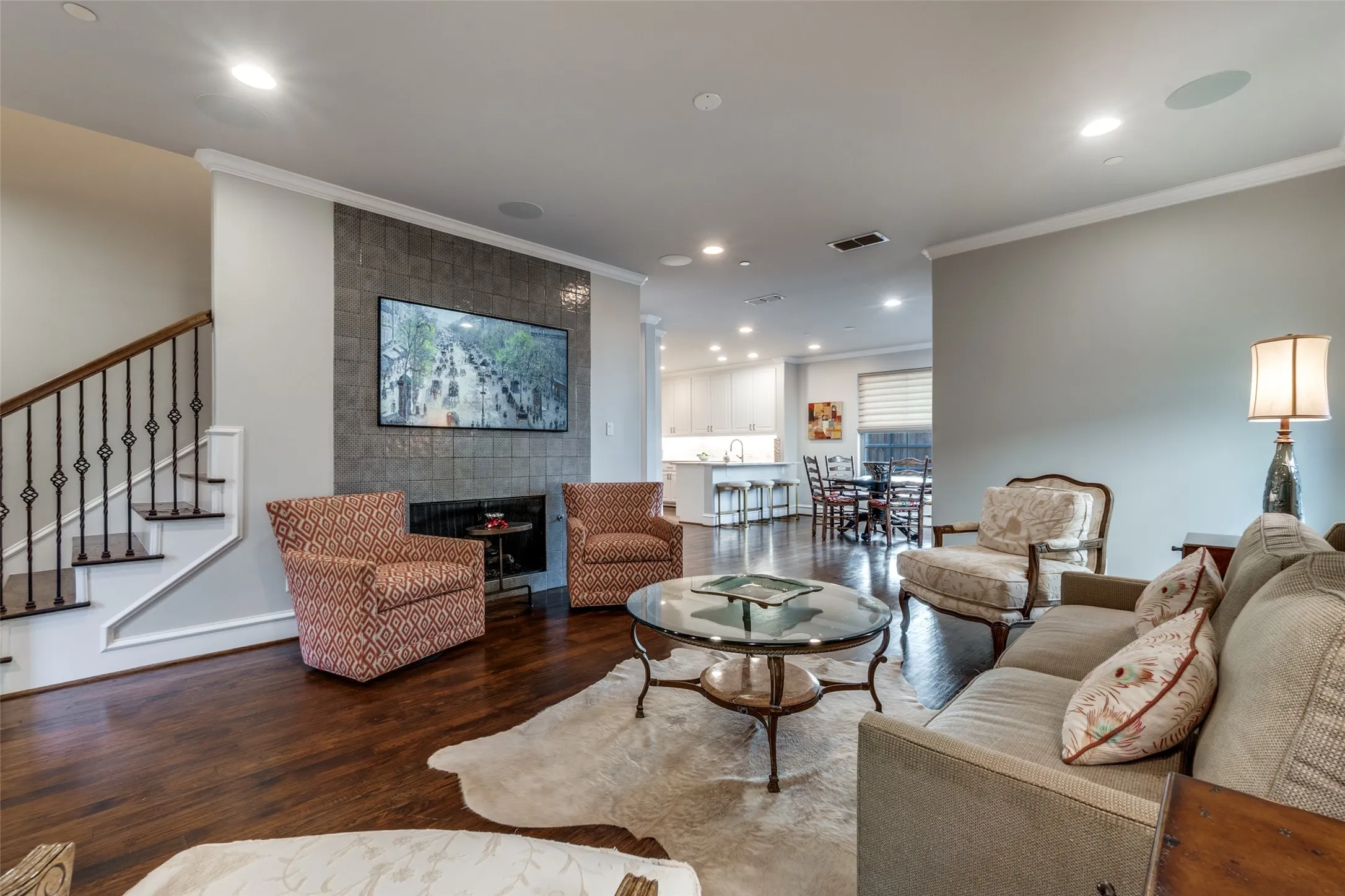 Townhouse For Rent in Dallas County , 4518 Normandy Avenue, University Park, Texas 75205, 4 Bedroom, 5 Bathroom, 2 Garage spaces, 3,072 Sqft, built in 2013, mls#21330723, Real Estate Agent in University Park, Homes For Rent in Dallas county, Homes For Rent in University Park, Realtor in University Park Texas, Real Estate Brokerage Independent Realty Texas, Luminita Cordes Realtor