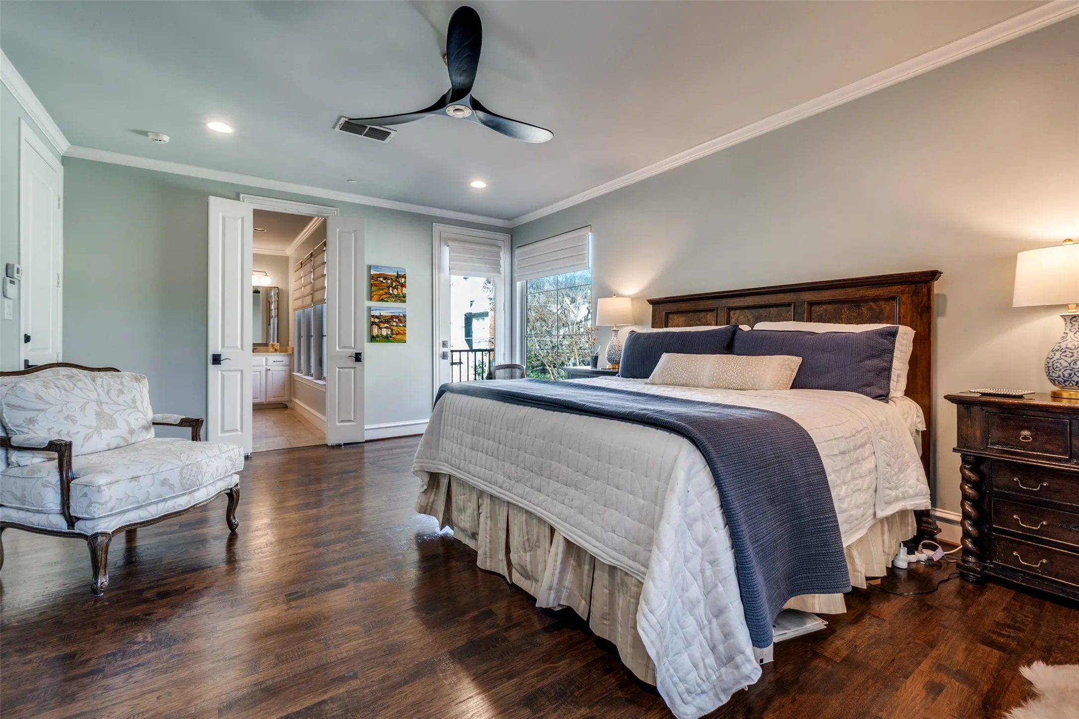 Townhouse For Rent in Dallas County , 4518 Normandy Avenue, University Park, Texas 75205, 4 Bedroom, 5 Bathroom, 2 Garage spaces, 3,072 Sqft, built in 2013, mls#21330723, Real Estate Agent in University Park, Homes For Rent in Dallas county, Homes For Rent in University Park, Realtor in University Park Texas, Real Estate Brokerage Independent Realty Texas, Luminita Cordes Realtor