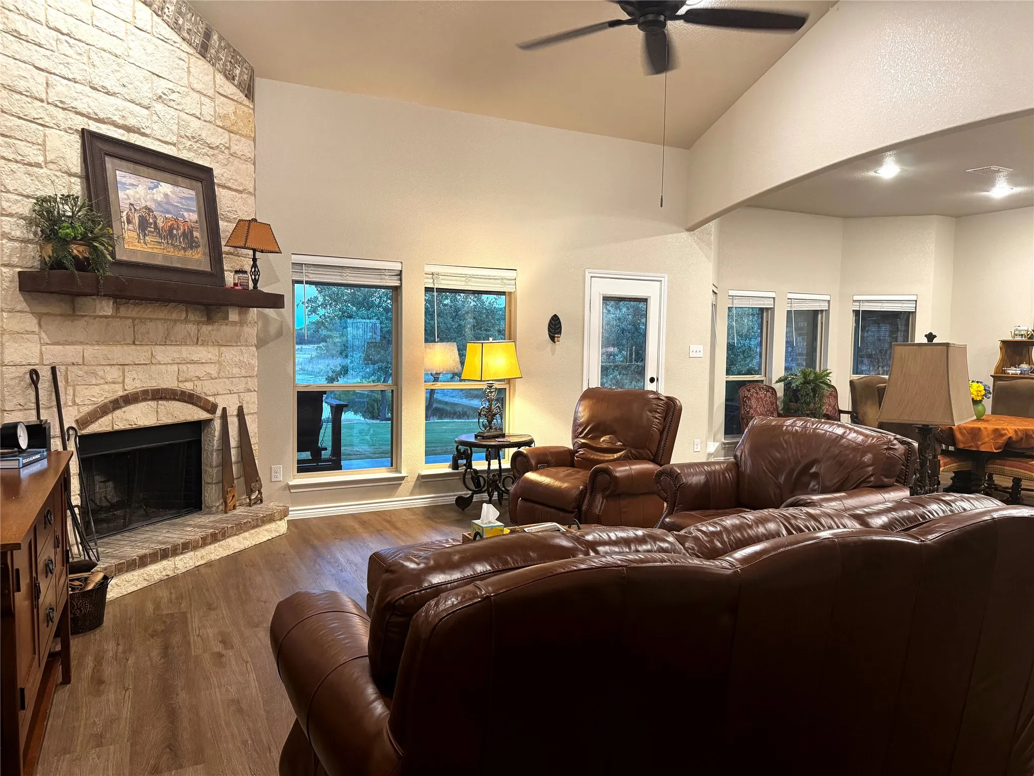 Single Family Residence For Sale in Erath County , 640 Sunfish Point, Bluff Dale, Texas 76433, 3 Bedroom, 2 Bathroom, 2 Garage spaces, 2,103 Sqft, built in 2020, mls#21326609, Real Estate Agent in Bluff Dale, Homes For Sale in Erath county, Homes For Sale in Bluff Dale, Realtor in Bluff Dale Texas, Real Estate Brokerage Independent Realty Texas, Luminita Cordes Realtor