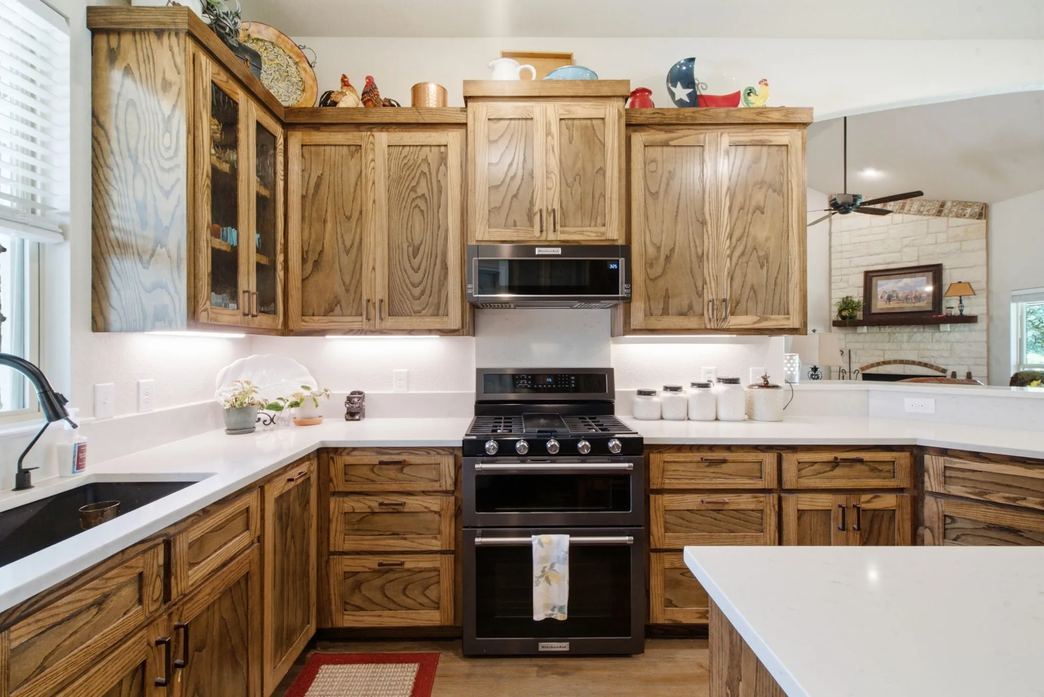 Single Family Residence For Sale in Erath County , 640 Sunfish Point, Bluff Dale, Texas 76433, 3 Bedroom, 2 Bathroom, 2 Garage spaces, 2,103 Sqft, built in 2020, mls#21326609, Real Estate Agent in Bluff Dale, Homes For Sale in Erath county, Homes For Sale in Bluff Dale, Realtor in Bluff Dale Texas, Real Estate Brokerage Independent Realty Texas, Luminita Cordes Realtor