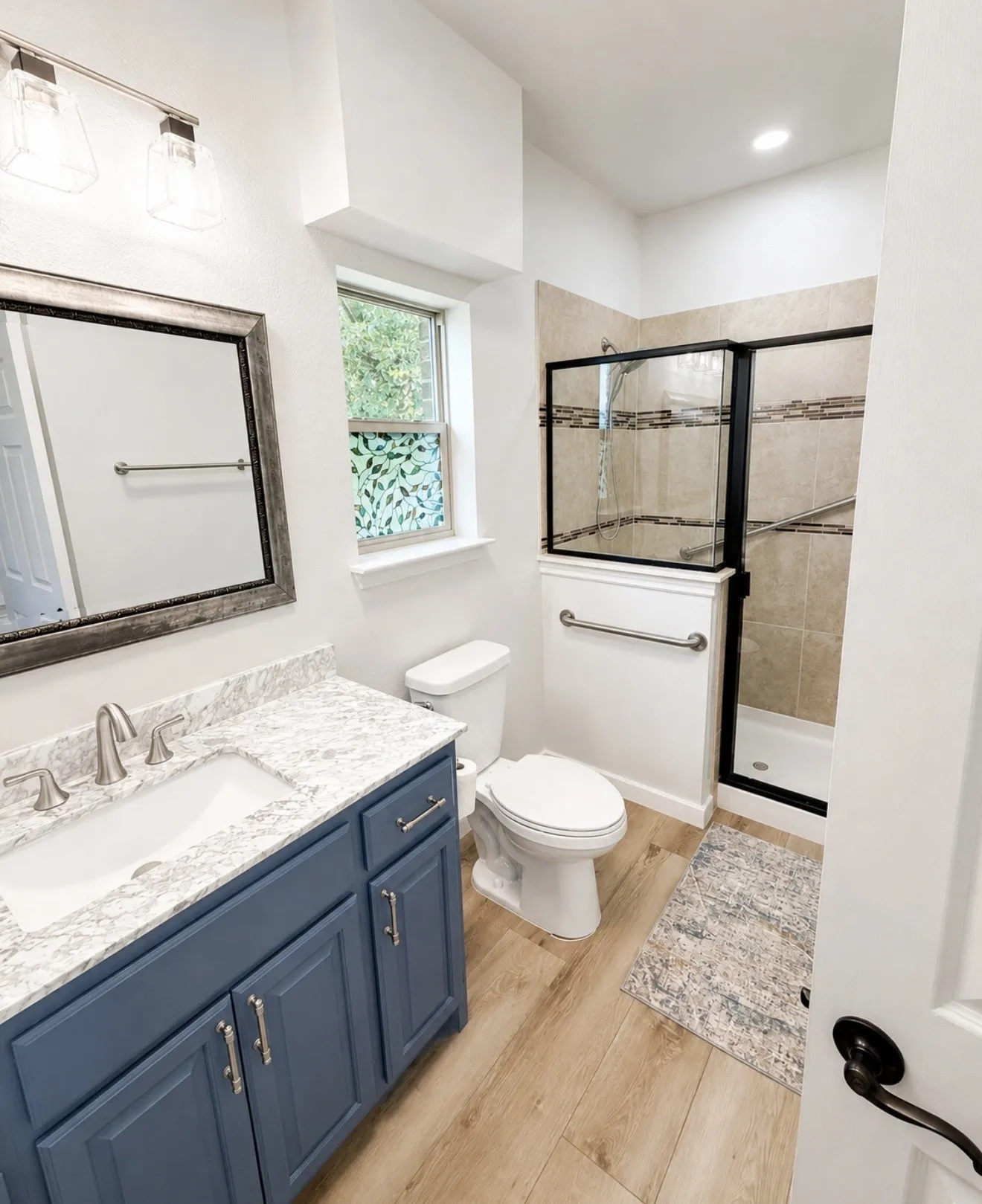 Single Family Residence For Sale in Denton County , 302 Denton Drive, Roanoke, Texas 76262, 4 Bedroom, 3 Bathroom, 3 Garage spaces, 2,592 Sqft, built in 1984, mls#21331539, Real Estate Agent in Roanoke, Homes For Sale in Denton county, Homes For Sale in Roanoke, Realtor in Roanoke Texas, Real Estate Brokerage Independent Realty Texas, Luminita Cordes Realtor