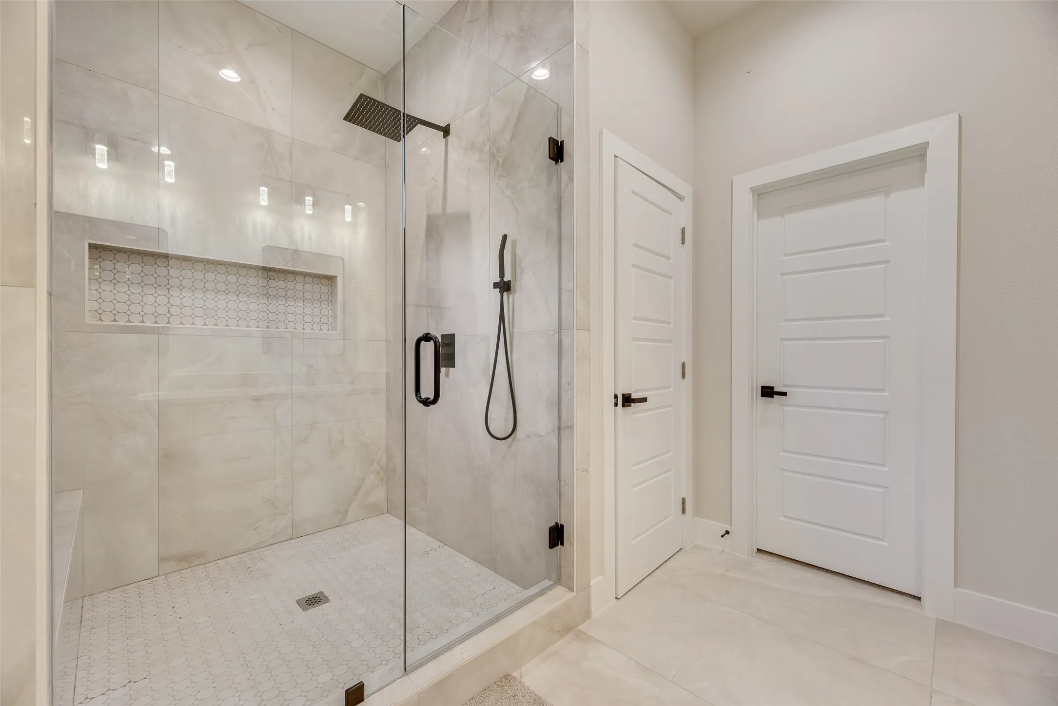 Single Family Residence For Sale in Dallas County , 2507 Fatima Avenue, Dallas, Texas 75241, 4 Bedroom, 3 Bathroom, 2 Garage spaces, 2,147 Sqft, built in 2026, mls#21333129, Real Estate Agent in Dallas, Homes For Sale in Dallas county, Homes For Sale in Dallas, Realtor in Dallas Texas, Real Estate Brokerage Independent Realty Texas, Luminita Cordes Realtor