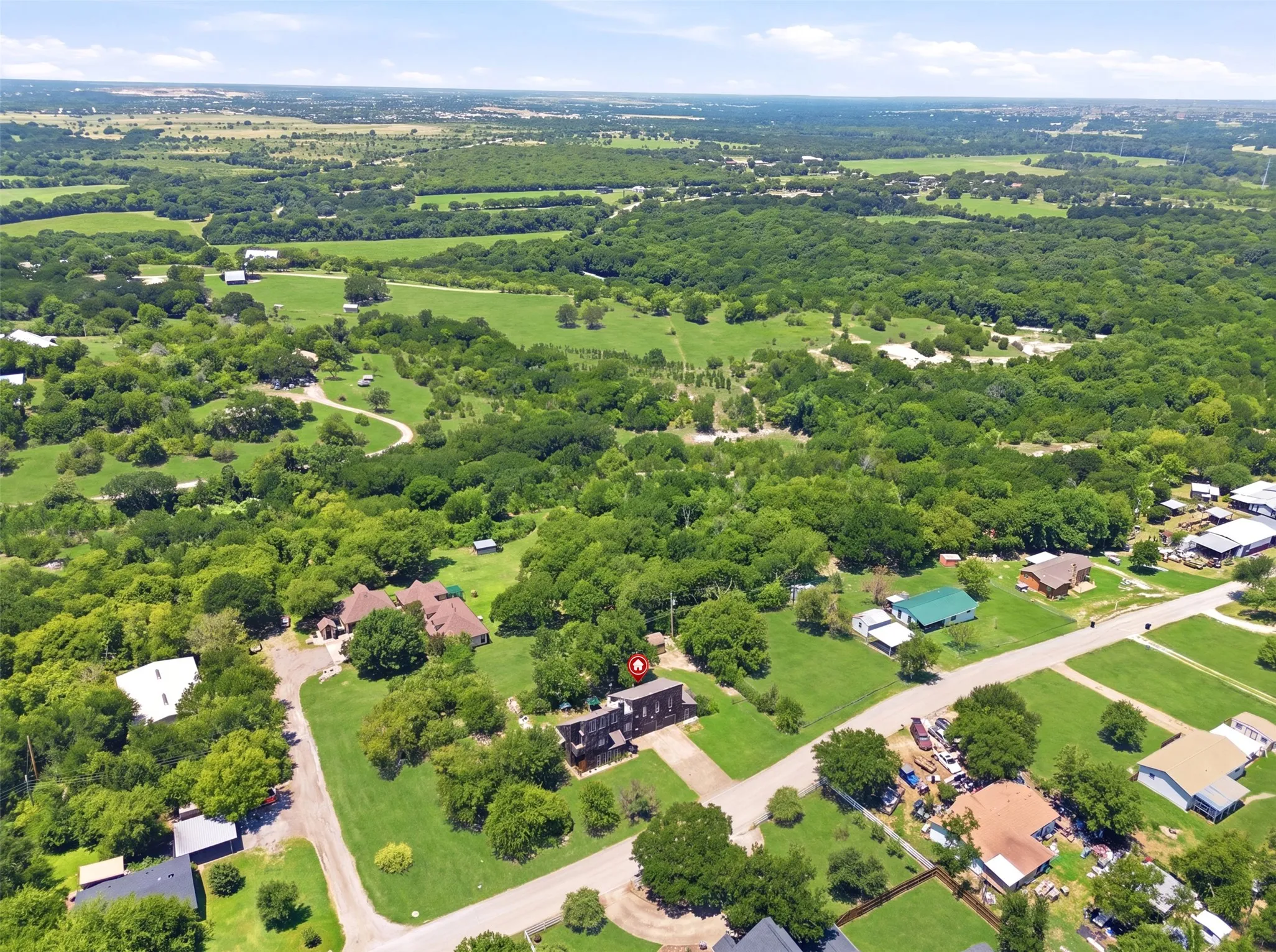 Single Family Residence For Sale in Tarrant County , 6039 Bear Creek Drive E, Fort Worth, Texas 76126, 4 Bedroom, 3 Bathroom, 2 Garage spaces, 2,437 Sqft, built in 1975, mls#21331956, Real Estate Agent in Fort Worth, Homes For Sale in Tarrant county, Homes For Sale in Fort Worth, Realtor in Fort Worth Texas, Real Estate Brokerage Independent Realty Texas, Luminita Cordes Realtor