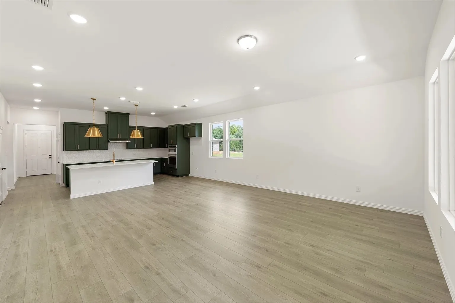 Single Family Residence For Rent in Collin County , 2121 Williams Road, Princeton, Texas 75407, 4 Bedroom, 3 Bathroom, 2 Garage spaces, 2,252 Sqft, built in 2025, mls#21332732, Real Estate Agent in Princeton, Homes For Rent in Collin county, Homes For Rent in Princeton, Realtor in Princeton Texas, Real Estate Brokerage Independent Realty Texas, Luminita Cordes Realtor