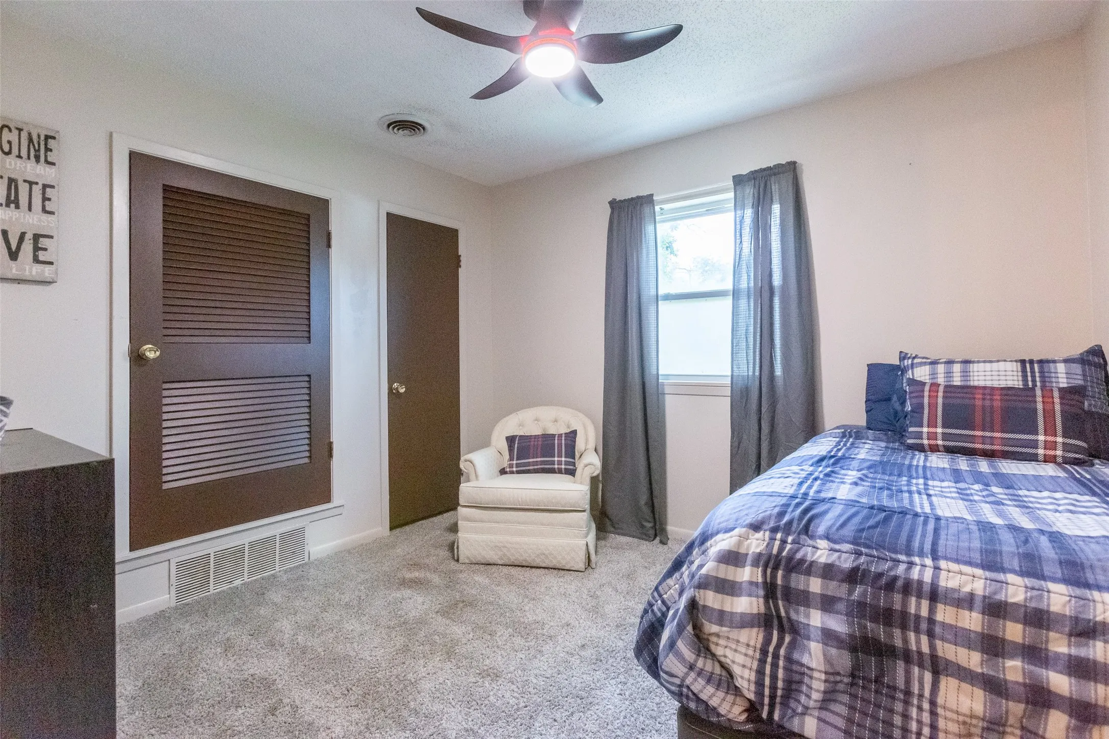 Single Family Residence For Sale in Haskell County , 1702 N Avenue G, Haskell, Texas 79521, 3 Bedroom, 2 Bathroom, 1 Garage spaces, 1,144 Sqft, built in 1958, mls#21331744, Real Estate Agent in Haskell, Homes For Sale in Haskell county, Homes For Sale in Haskell, Realtor in Haskell Texas, Real Estate Brokerage Independent Realty Texas, Luminita Cordes Realtor
