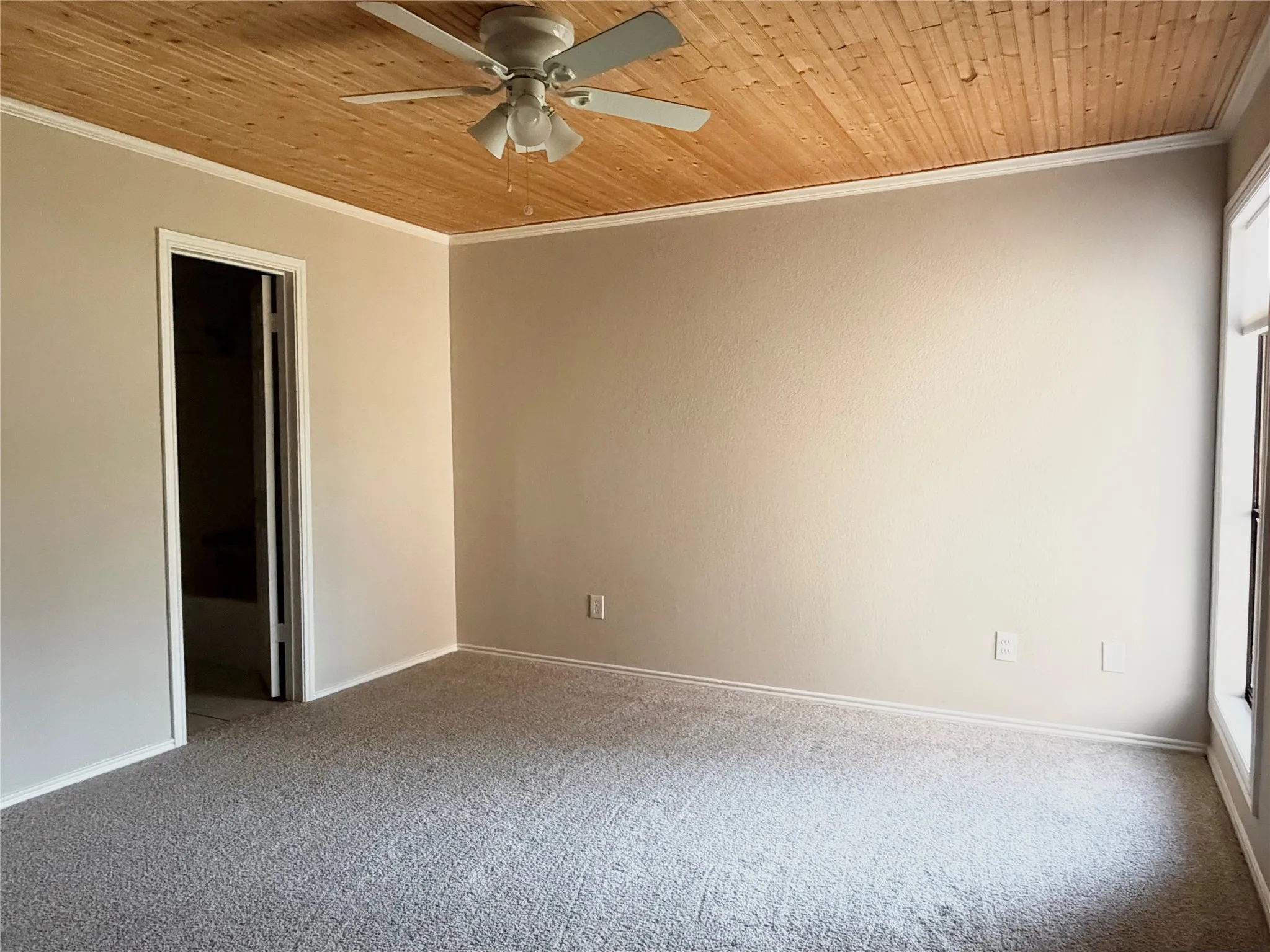 Single Family Residence For Sale in Collin County , 211 E Stone Circle, Wylie, Texas 75098, 3 Bedroom, 2 Bathroom, 2 Garage spaces, 1,218 Sqft, built in 1987, mls#21332608, Real Estate Agent in Wylie, Homes For Sale in Collin county, Homes For Sale in Wylie, Realtor in Wylie Texas, Real Estate Brokerage Independent Realty Texas, Luminita Cordes Realtor