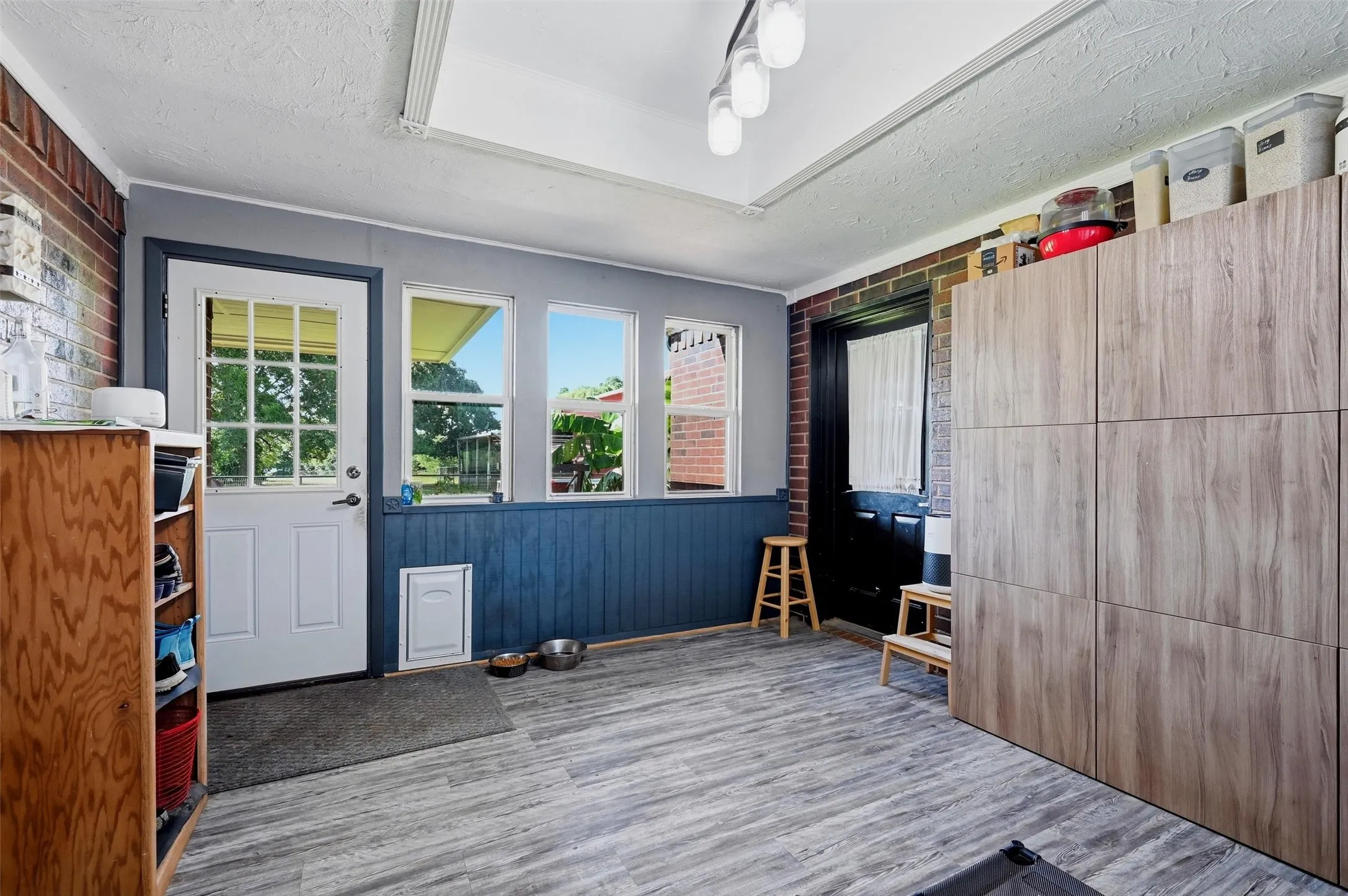 Single Family Residence For Sale in Cooke County , 1226 County Road 243, Collinsville, Texas 76233, 5 Bedroom, 3 Bathroom, 2 Garage spaces, 2,922 Sqft, built in 2000, mls#21332986, Real Estate Agent in Collinsville, Homes For Sale in Cooke county, Homes For Sale in Collinsville, Realtor in Collinsville Texas, Real Estate Brokerage Independent Realty Texas, Luminita Cordes Realtor