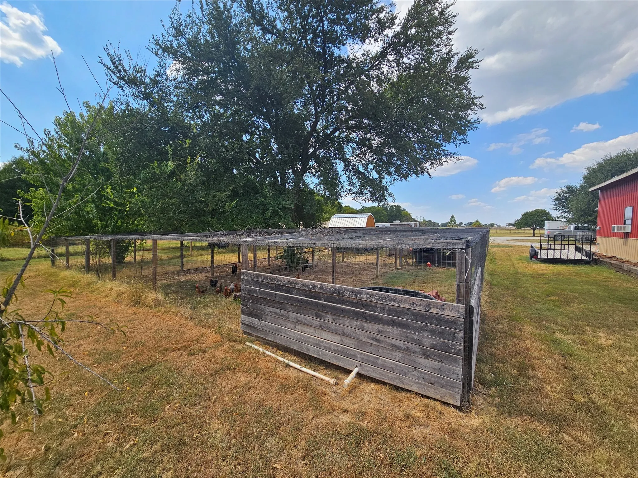 Single Family Residence For Sale in Cooke County , 1226 County Road 243, Collinsville, Texas 76233, 5 Bedroom, 3 Bathroom, 2 Garage spaces, 2,922 Sqft, built in 2000, mls#21332986, Real Estate Agent in Collinsville, Homes For Sale in Cooke county, Homes For Sale in Collinsville, Realtor in Collinsville Texas, Real Estate Brokerage Independent Realty Texas, Luminita Cordes Realtor