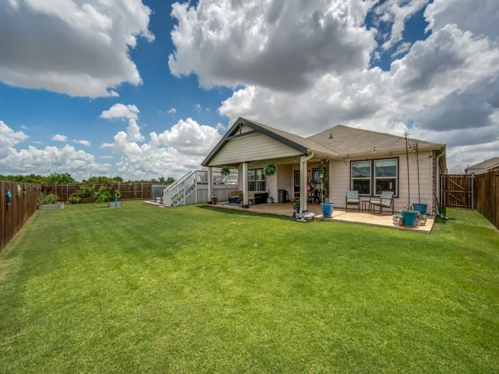 Single Family Residence For Sale in Denton County , 708 Forestdale Court, Haslet, Texas 76052, 3 Bedroom, 2 Bathroom, 2 Garage spaces, 1,988 Sqft, built in 2022, mls#21312386, Real Estate Agent in Haslet, Homes For Sale in Denton county, Homes For Sale in Haslet, Realtor in Haslet Texas, Real Estate Brokerage Independent Realty Texas, Luminita Cordes Realtor