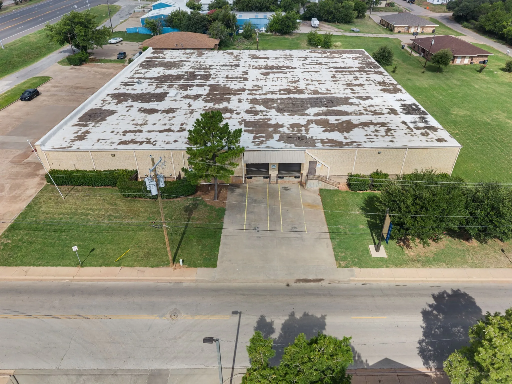 Warehouse For Sale in Wichita County , 2200 5th Street, Wichita Falls, Texas 76301, 0, 0, Garage spaces, 0 Sqft, built in 1955, mls#21333153, Real Estate Agent in Wichita Falls, Homes For Sale in Wichita county, Homes For Sale in Wichita Falls, Realtor in Wichita Falls Texas, Real Estate Brokerage Independent Realty Texas, Luminita Cordes Realtor