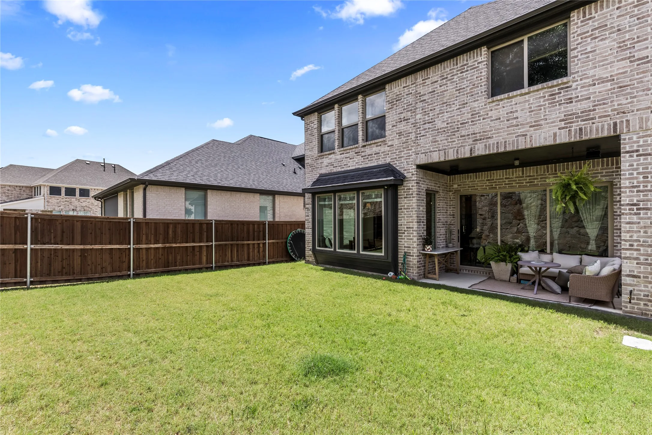 Single Family Residence For Sale in Denton County , 4840 Cumberland Circle, Carrollton, Texas 75010, 4 Bedroom, 3 Bathroom, 2 Garage spaces, 2,746 Sqft, built in 2022, mls#21327462, Real Estate Agent in Carrollton, Homes For Sale in Denton county, Homes For Sale in Carrollton, Realtor in Carrollton Texas, Real Estate Brokerage Independent Realty Texas, Luminita Cordes Realtor