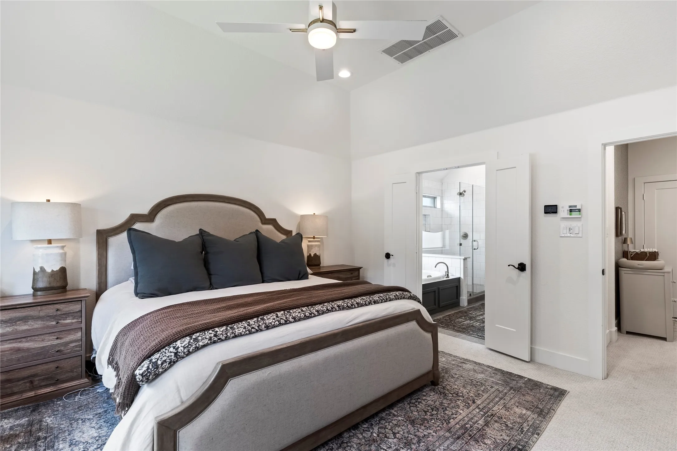Single Family Residence For Sale in Denton County , 4840 Cumberland Circle, Carrollton, Texas 75010, 4 Bedroom, 3 Bathroom, 2 Garage spaces, 2,746 Sqft, built in 2022, mls#21327462, Real Estate Agent in Carrollton, Homes For Sale in Denton county, Homes For Sale in Carrollton, Realtor in Carrollton Texas, Real Estate Brokerage Independent Realty Texas, Luminita Cordes Realtor