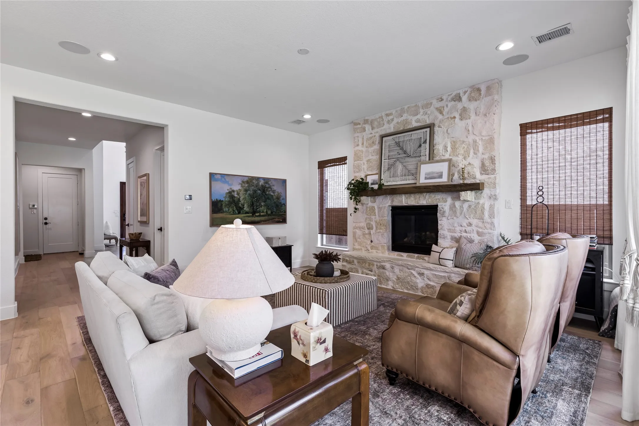 Single Family Residence For Sale in Denton County , 4840 Cumberland Circle, Carrollton, Texas 75010, 4 Bedroom, 3 Bathroom, 2 Garage spaces, 2,746 Sqft, built in 2022, mls#21327462, Real Estate Agent in Carrollton, Homes For Sale in Denton county, Homes For Sale in Carrollton, Realtor in Carrollton Texas, Real Estate Brokerage Independent Realty Texas, Luminita Cordes Realtor