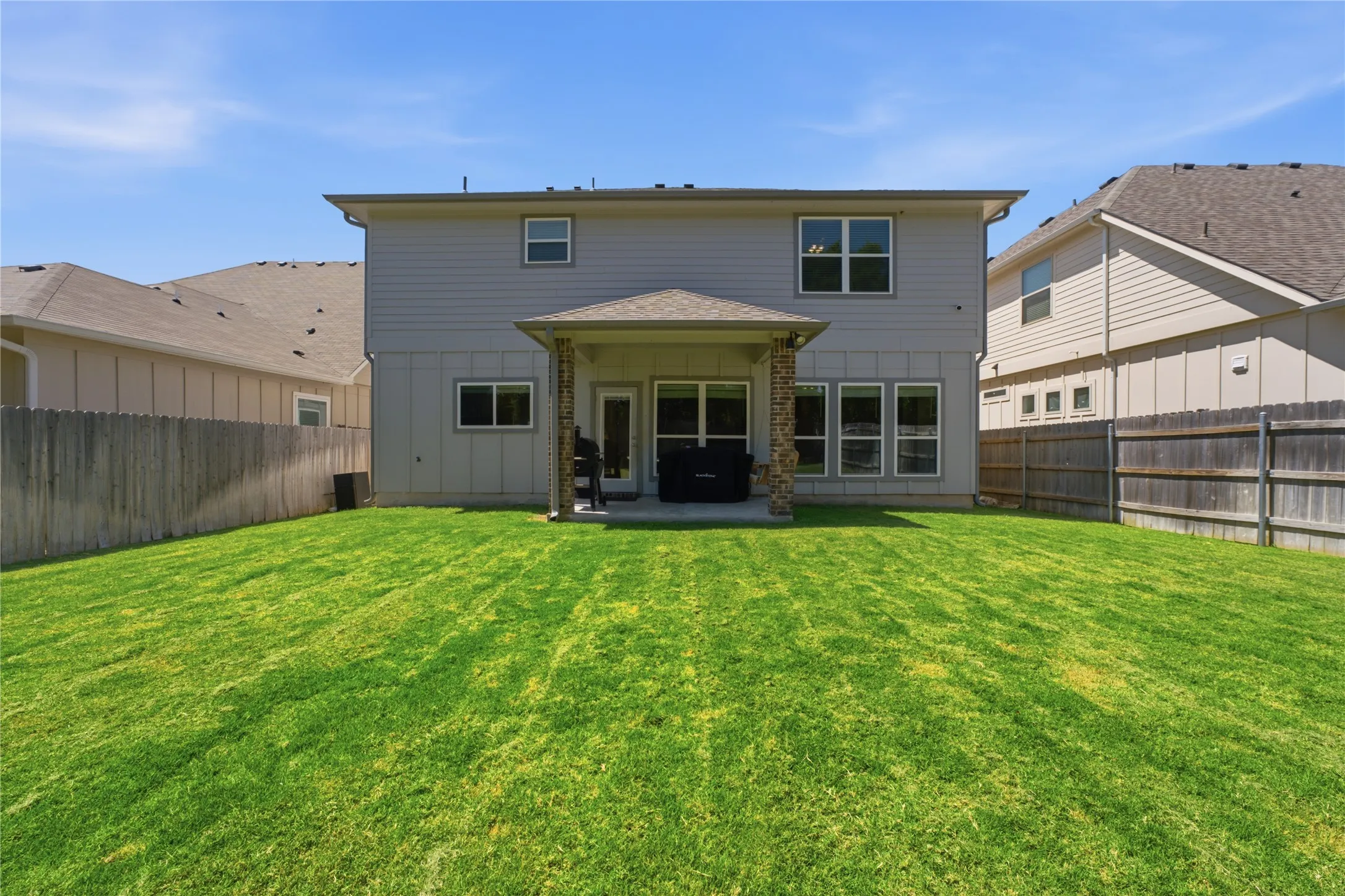 Single Family Residence For Sale in Bell County , 636 Friar Tuck Drive, Temple, Texas 76502, 3 Bedroom, 3 Bathroom, 2 Garage spaces, 2,875 Sqft, built in 2022, mls#21333148, Real Estate Agent in Temple, Homes For Sale in Bell county, Homes For Sale in Temple, Realtor in Temple Texas, Real Estate Brokerage Independent Realty Texas, Luminita Cordes Realtor