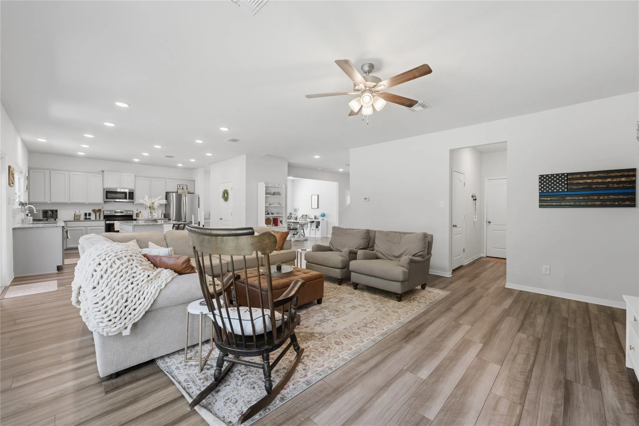 Single Family Residence For Sale in Bell County , 636 Friar Tuck Drive, Temple, Texas 76502, 3 Bedroom, 3 Bathroom, 2 Garage spaces, 2,875 Sqft, built in 2022, mls#21333148, Real Estate Agent in Temple, Homes For Sale in Bell county, Homes For Sale in Temple, Realtor in Temple Texas, Real Estate Brokerage Independent Realty Texas, Luminita Cordes Realtor