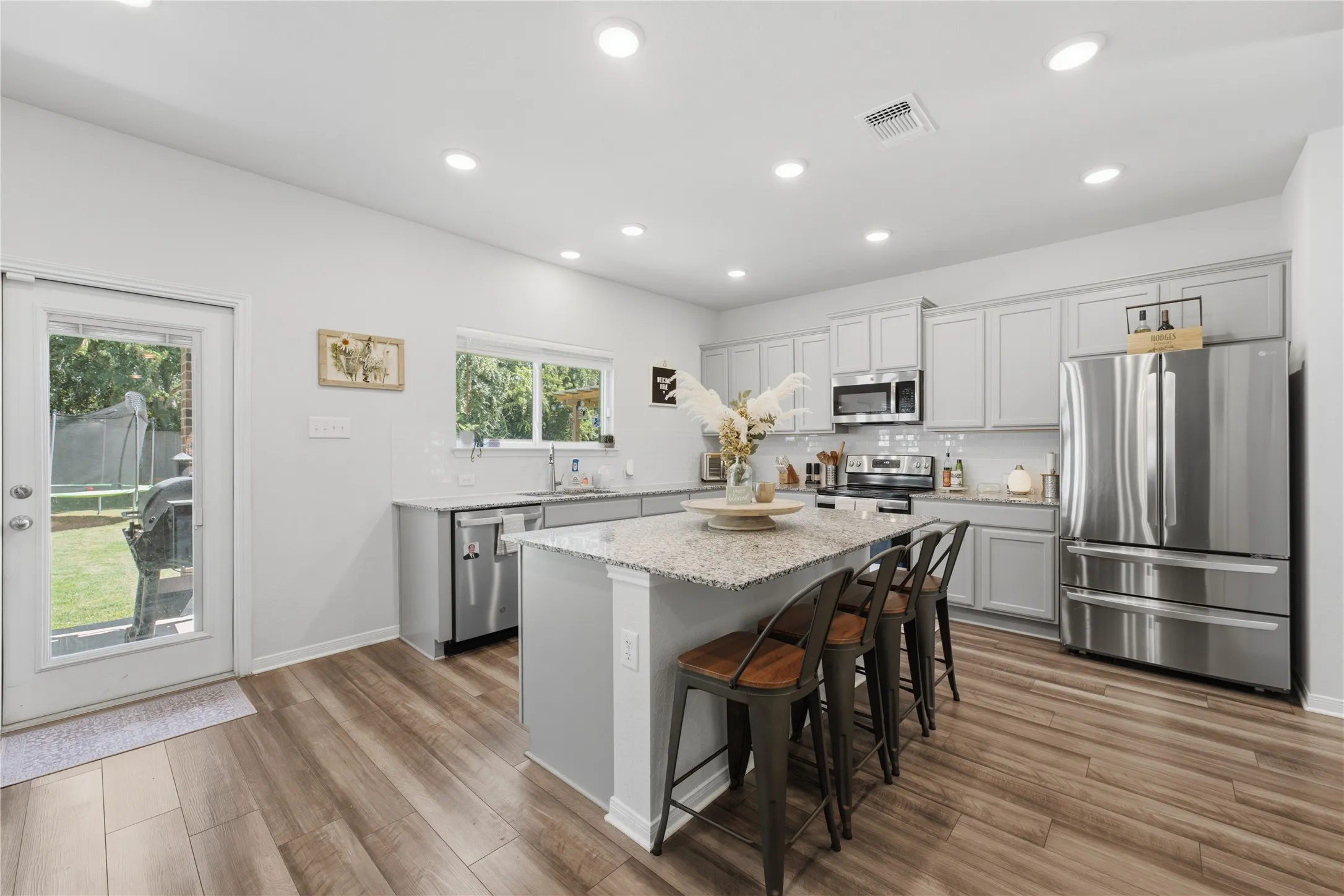 Single Family Residence For Sale in Bell County , 636 Friar Tuck Drive, Temple, Texas 76502, 3 Bedroom, 3 Bathroom, 2 Garage spaces, 2,875 Sqft, built in 2022, mls#21333148, Real Estate Agent in Temple, Homes For Sale in Bell county, Homes For Sale in Temple, Realtor in Temple Texas, Real Estate Brokerage Independent Realty Texas, Luminita Cordes Realtor