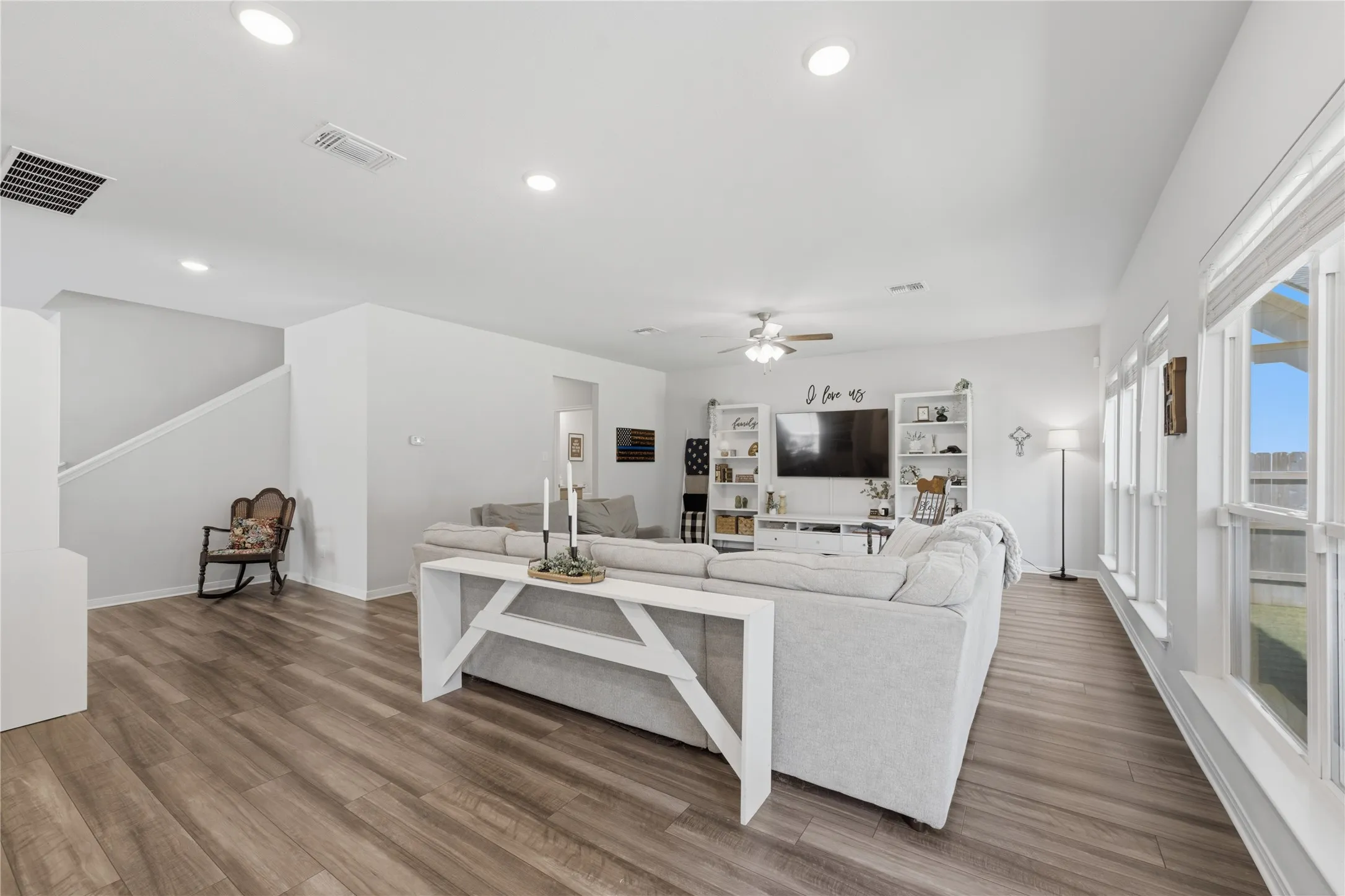 Single Family Residence For Sale in Bell County , 636 Friar Tuck Drive, Temple, Texas 76502, 3 Bedroom, 3 Bathroom, 2 Garage spaces, 2,875 Sqft, built in 2022, mls#21333148, Real Estate Agent in Temple, Homes For Sale in Bell county, Homes For Sale in Temple, Realtor in Temple Texas, Real Estate Brokerage Independent Realty Texas, Luminita Cordes Realtor