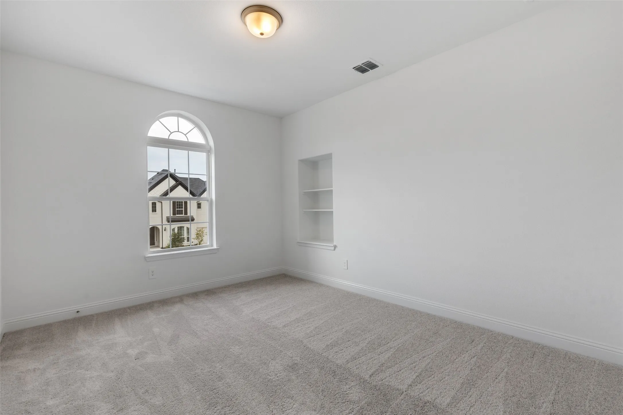 Single Family Residence For Rent in Collin County , 13056 Risen Star Road, Frisco, Texas 75035, 5 Bedroom, 5 Bathroom, 3 Garage spaces, 4,000 Sqft, built in 2022, mls#21315807, Real Estate Agent in Frisco, Homes For Rent in Collin county, Homes For Rent in Frisco, Realtor in Frisco Texas, Real Estate Brokerage Independent Realty Texas, Luminita Cordes Realtor