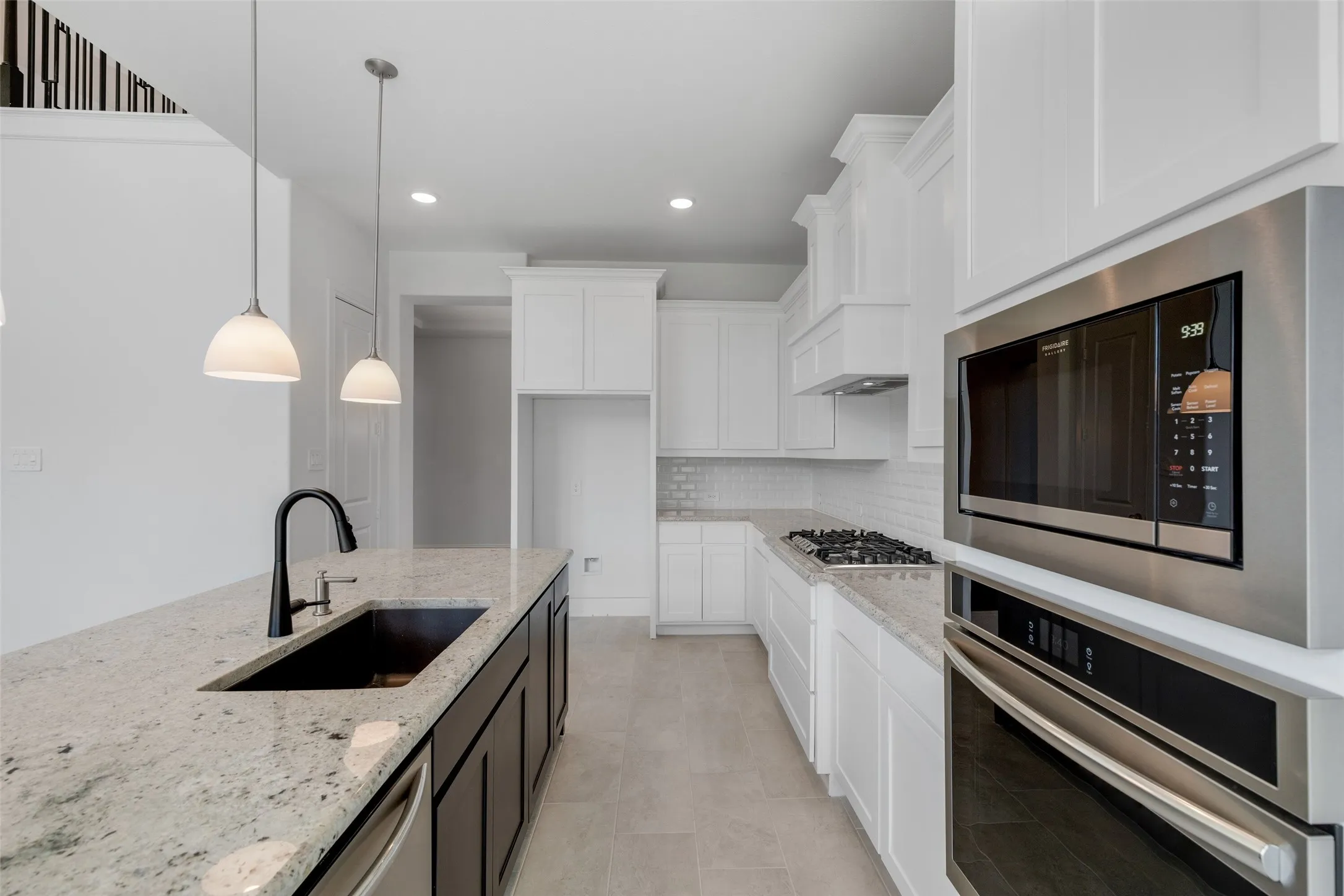 Single Family Residence For Rent in Collin County , 13056 Risen Star Road, Frisco, Texas 75035, 5 Bedroom, 5 Bathroom, 3 Garage spaces, 4,000 Sqft, built in 2022, mls#21315807, Real Estate Agent in Frisco, Homes For Rent in Collin county, Homes For Rent in Frisco, Realtor in Frisco Texas, Real Estate Brokerage Independent Realty Texas, Luminita Cordes Realtor