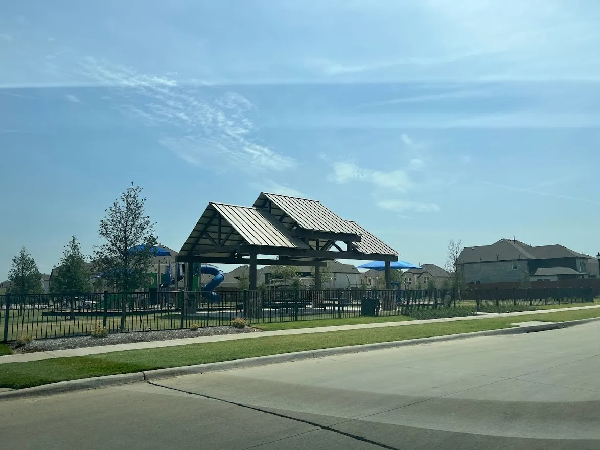 Single Family Residence For Rent in Collin County , 13056 Risen Star Road, Frisco, Texas 75035, 5 Bedroom, 5 Bathroom, 3 Garage spaces, 4,000 Sqft, built in 2022, mls#21315807, Real Estate Agent in Frisco, Homes For Rent in Collin county, Homes For Rent in Frisco, Realtor in Frisco Texas, Real Estate Brokerage Independent Realty Texas, Luminita Cordes Realtor
