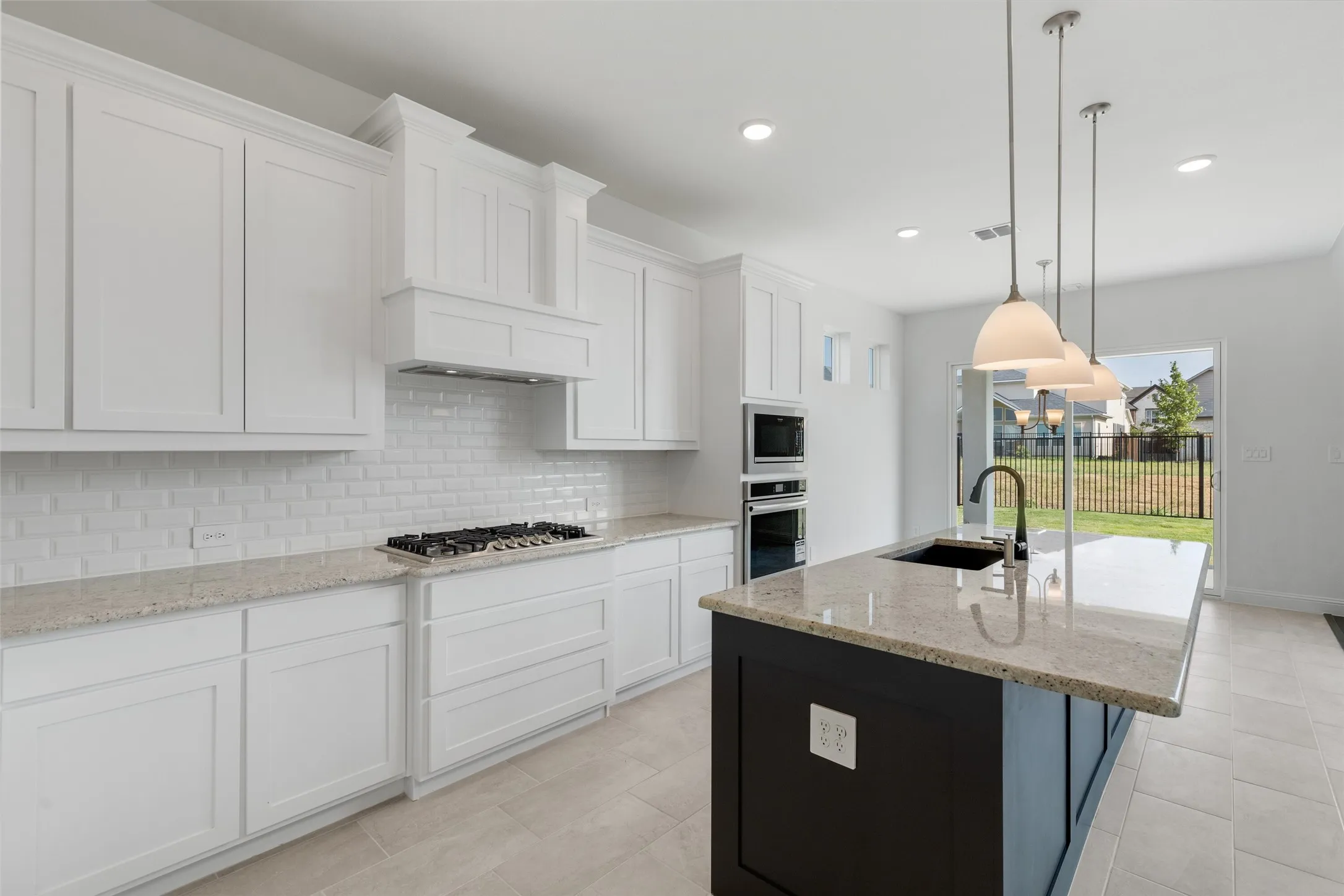 Single Family Residence For Rent in Collin County , 13056 Risen Star Road, Frisco, Texas 75035, 5 Bedroom, 5 Bathroom, 3 Garage spaces, 4,000 Sqft, built in 2022, mls#21315807, Real Estate Agent in Frisco, Homes For Rent in Collin county, Homes For Rent in Frisco, Realtor in Frisco Texas, Real Estate Brokerage Independent Realty Texas, Luminita Cordes Realtor