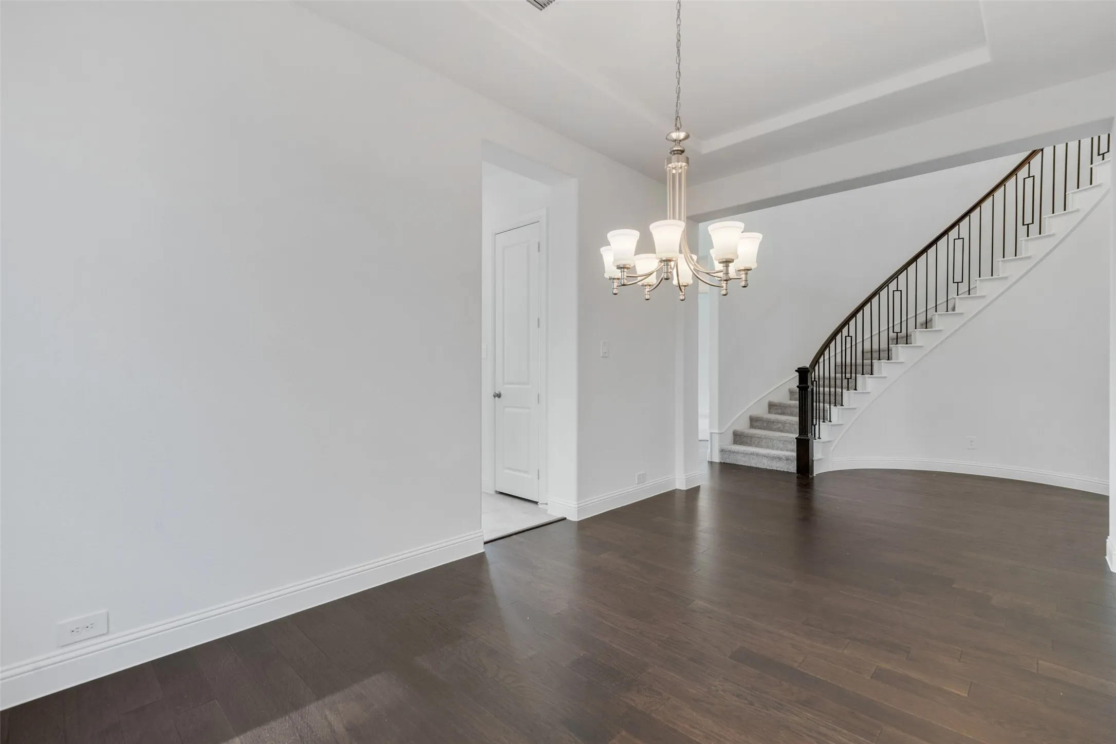 Single Family Residence For Rent in Collin County , 13056 Risen Star Road, Frisco, Texas 75035, 5 Bedroom, 5 Bathroom, 3 Garage spaces, 4,000 Sqft, built in 2022, mls#21315807, Real Estate Agent in Frisco, Homes For Rent in Collin county, Homes For Rent in Frisco, Realtor in Frisco Texas, Real Estate Brokerage Independent Realty Texas, Luminita Cordes Realtor