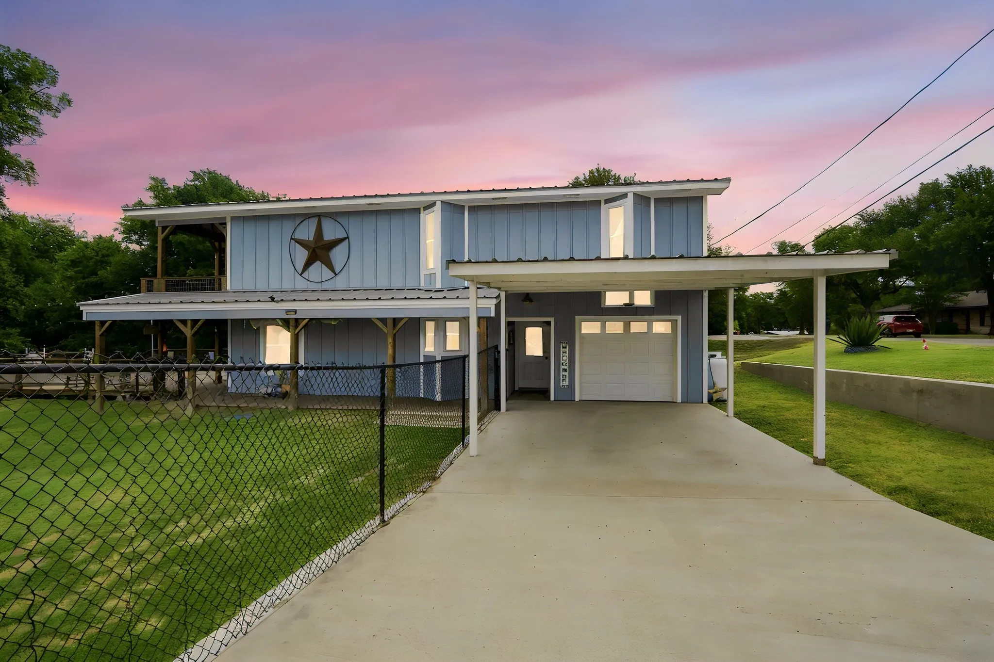 Single Family Residence For Sale in Hill County , 262 Mohon Drive, Whitney, Texas 76692, 5 Bedroom, 2 Bathroom, 2 Garage spaces, 2,144 Sqft, built in 1980, mls#21325537, Real Estate Agent in Whitney, Homes For Sale in Hill county, Homes For Sale in Whitney, Realtor in Whitney Texas, Real Estate Brokerage Independent Realty Texas, Luminita Cordes Realtor