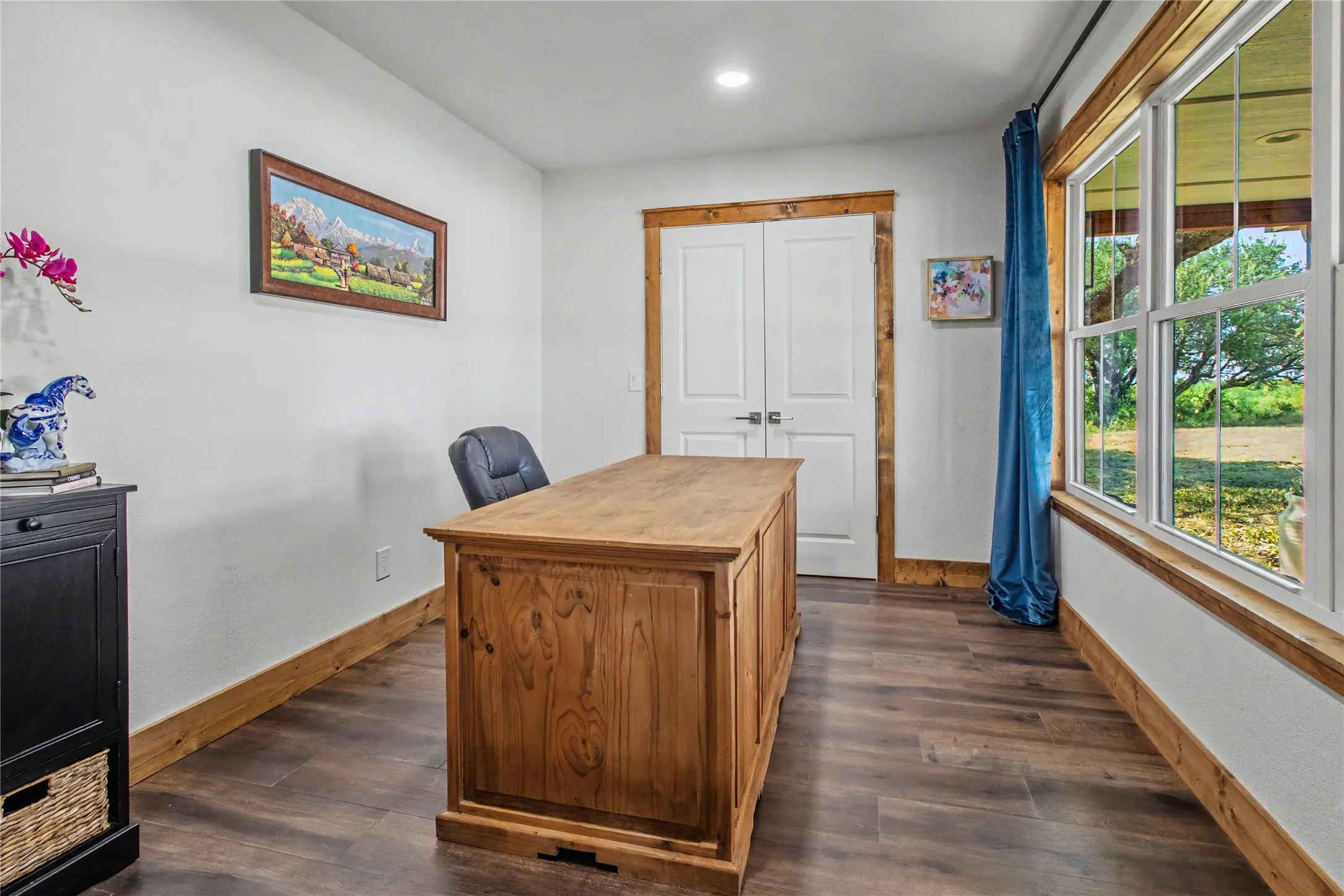Single Family Residence For Sale in Young County , 451 Rosser Ranch Road, Graham, Texas 76450, 4 Bedroom, 3 Bathroom, Garage spaces, 3,822 Sqft, built in 2010, mls#21256048, Real Estate Agent in Graham, Homes For Sale in Young county, Homes For Sale in Graham, Realtor in Graham Texas, Real Estate Brokerage Independent Realty Texas, Luminita Cordes Realtor
