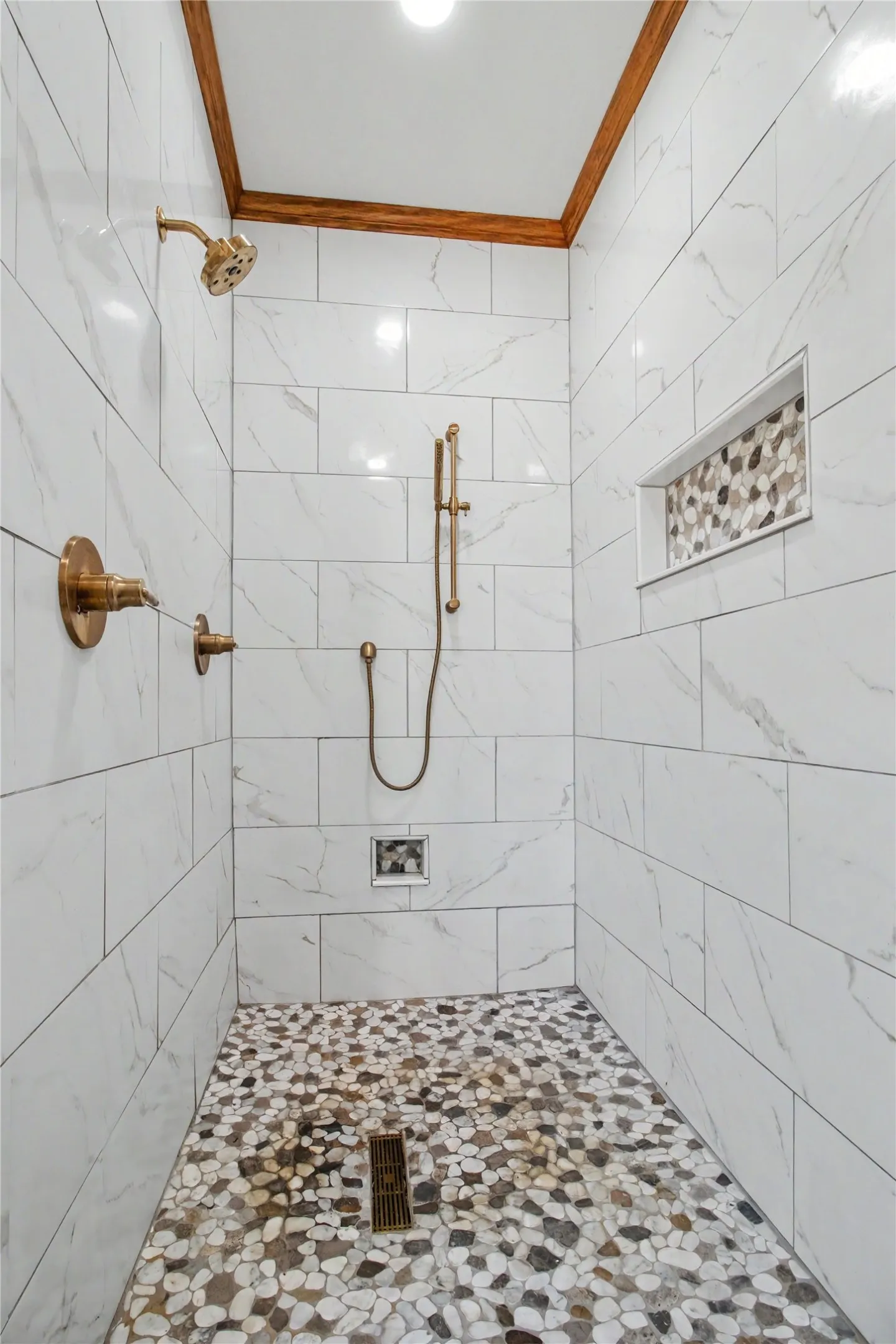 Single Family Residence For Sale in Young County , 451 Rosser Ranch Road, Graham, Texas 76450, 4 Bedroom, 3 Bathroom, Garage spaces, 3,822 Sqft, built in 2010, mls#21256048, Real Estate Agent in Graham, Homes For Sale in Young county, Homes For Sale in Graham, Realtor in Graham Texas, Real Estate Brokerage Independent Realty Texas, Luminita Cordes Realtor