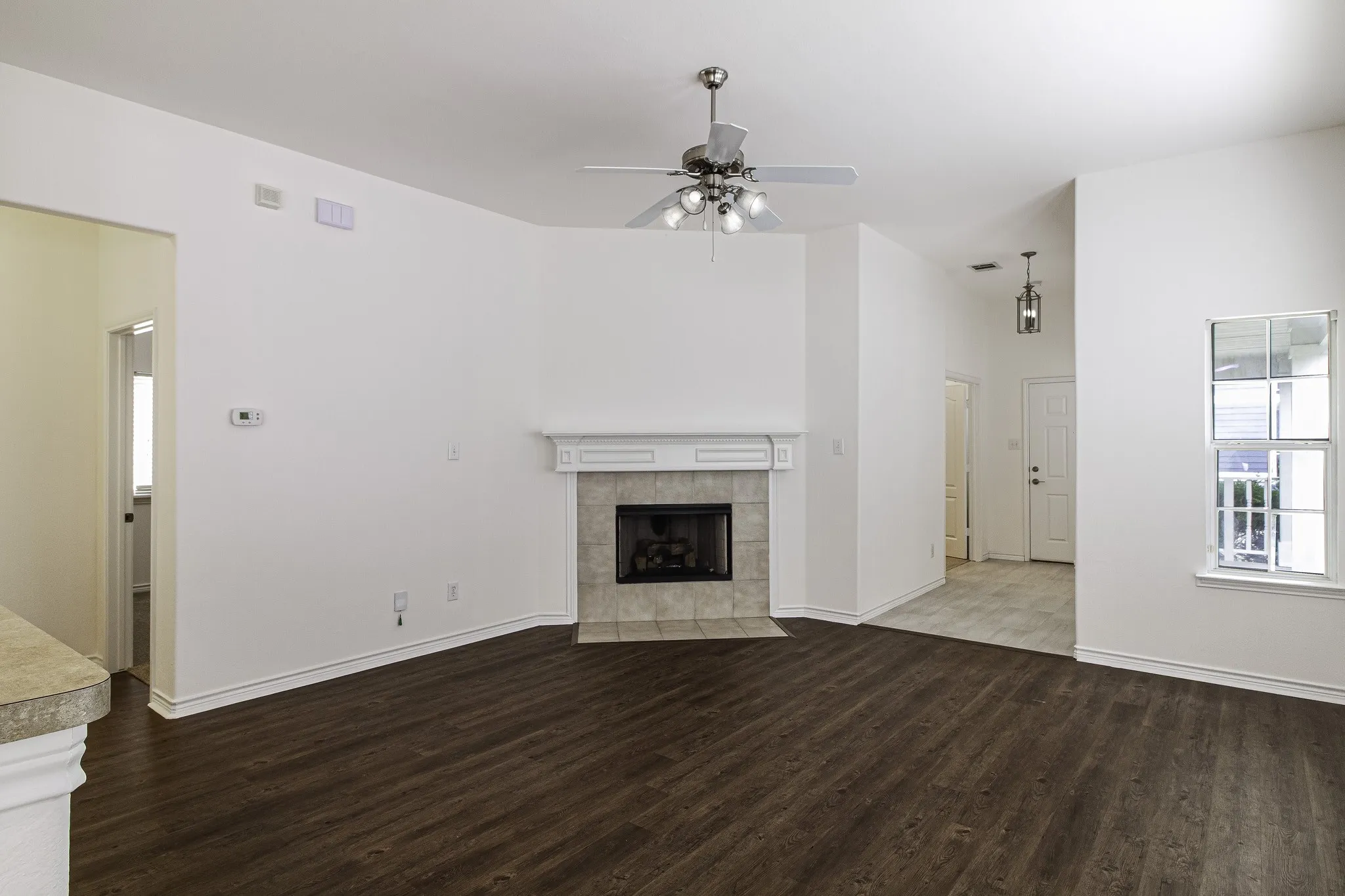 Single Family Residence For Sale in Denton County , 1609 Jasmine Trail, Savannah, Texas 76227, 3 Bedroom, 2 Bathroom, 2 Garage spaces, 1,350 Sqft, built in 2005, mls#21333090, Real Estate Agent in Savannah, Homes For Sale in Denton county, Homes For Sale in Savannah, Realtor in Savannah Texas, Real Estate Brokerage Independent Realty Texas, Luminita Cordes Realtor