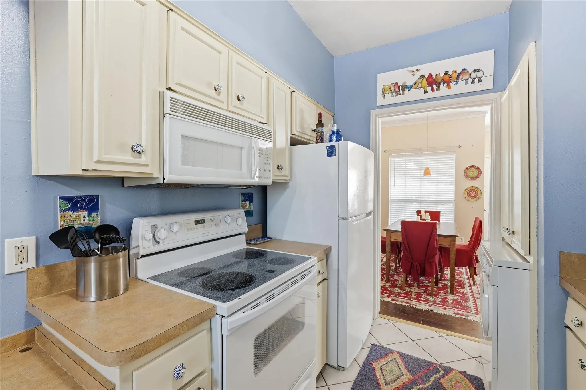 Condominium For Sale in Tarrant County , 4415 S Bellaire Drive S 202S, Fort Worth, Texas 76109, 2 Bedroom, 2 Bathroom, Garage spaces, 1,179 Sqft, built in 1972, mls#21327635, Real Estate Agent in Fort Worth, Homes For Sale in Tarrant county, Homes For Sale in Fort Worth, Realtor in Fort Worth Texas, Real Estate Brokerage Independent Realty Texas, Luminita Cordes Realtor