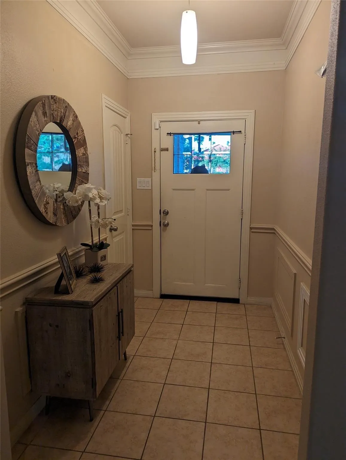 Single Family Residence For Sale in Dallas County , 2715 Britton Avenue, Dallas, Texas 75216, 4 Bedrooms, 2 Bathrooms, Garage spaces, 1,650 Sqft, built in 1997, Price $329,900, mls#21333214, Real Estate Agent in Dallas, Homes For Sale in Dallas county, Homes For Sale in Dallas, Realtor in Dallas Texas, Real Estate Brokerage Independent Realty Texas, Luminita Cordes Realtor