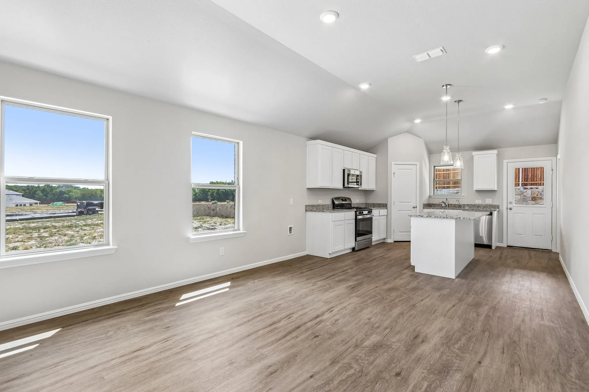 Single Family Residence For Sale in Grayson County , 1276 Wild Cherry Way, Van Alstyne, Texas 75495, 3 Bedroom, 2 Bathroom, 2 Garage spaces, 1,571 Sqft, built in 2026, mls#21327541, Real Estate Agent in Van Alstyne, Homes For Sale in Grayson county, Homes For Sale in Van Alstyne, Realtor in Van Alstyne Texas, Real Estate Brokerage Independent Realty Texas, Luminita Cordes Realtor