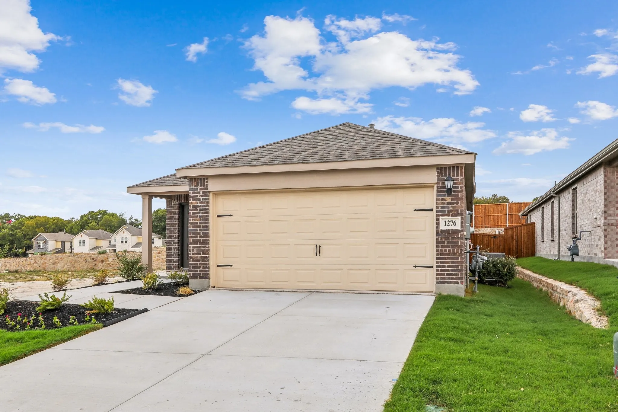 Single Family Residence For Sale in Grayson County , 1276 Wild Cherry Way, Van Alstyne, Texas 75495, 3 Bedroom, 2 Bathroom, 2 Garage spaces, 1,571 Sqft, built in 2026, mls#21327541, Real Estate Agent in Van Alstyne, Homes For Sale in Grayson county, Homes For Sale in Van Alstyne, Realtor in Van Alstyne Texas, Real Estate Brokerage Independent Realty Texas, Luminita Cordes Realtor