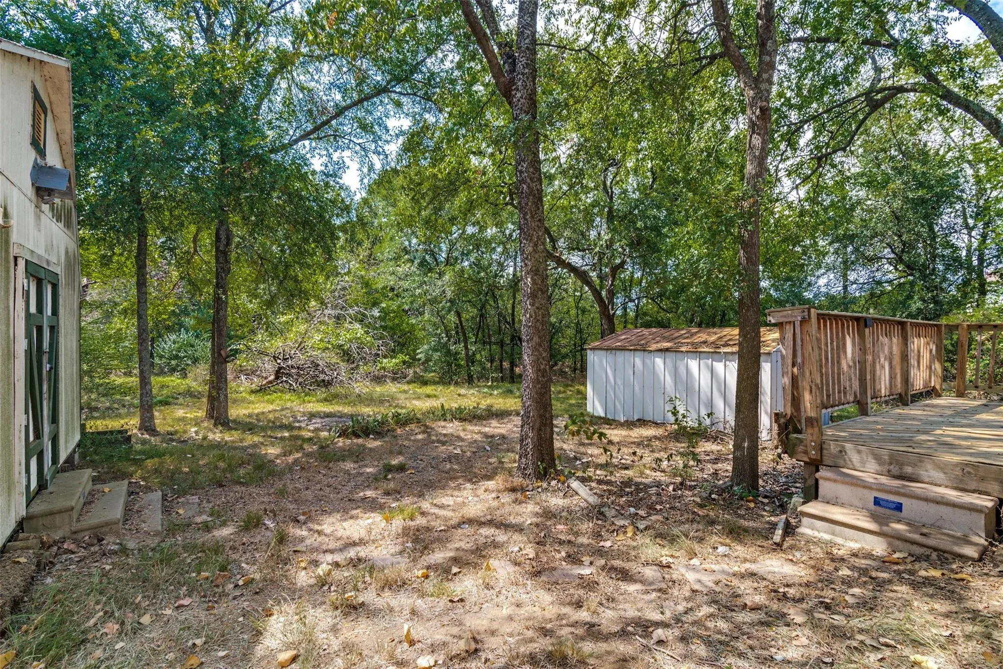 Single Family Residence For Sale in Rains County , 320 Egret Circle, East Tawakoni, Texas 75472, 3 Bedrooms, 3 Bathrooms, Garage spaces, 1,663 Sqft, built in 1988, Price $239,900, mls#21333230, Real Estate Agent in East Tawakoni, Homes For Sale in Rains county, Homes For Sale in East Tawakoni, Realtor in East Tawakoni Texas, Real Estate Brokerage Independent Realty Texas, Luminita Cordes Realtor