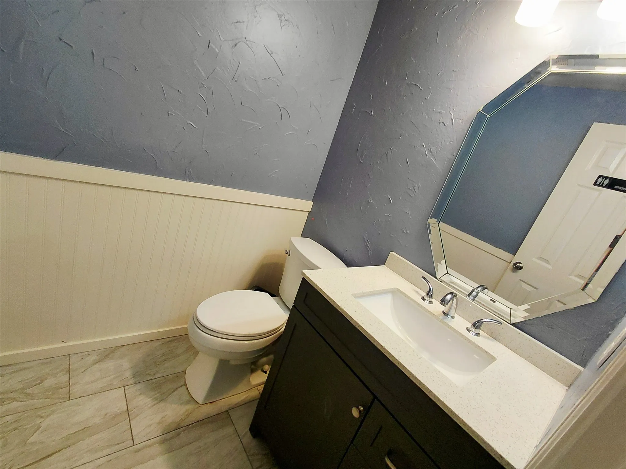 Single Family Residence For Sale in Denton County , 3613 Stockton Drive, Carrollton, Texas 75010, 4 Bedroom, 3 Bathroom, 2 Garage spaces, 2,367 Sqft, built in 1996, mls#21333220, Real Estate Agent in Carrollton, Homes For Sale in Denton county, Homes For Sale in Carrollton, Realtor in Carrollton Texas, Real Estate Brokerage Independent Realty Texas, Luminita Cordes Realtor