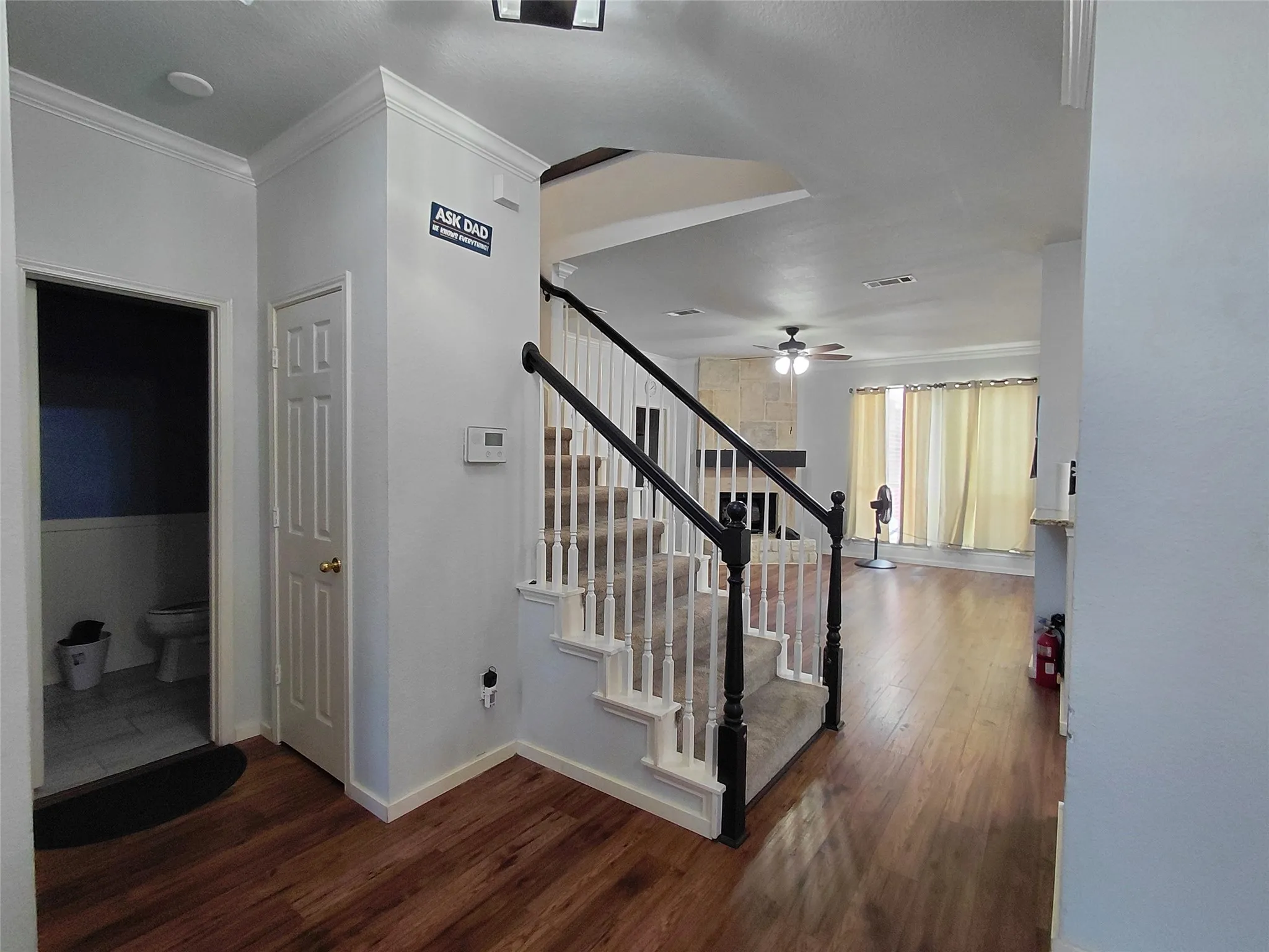 Single Family Residence For Sale in Denton County , 3613 Stockton Drive, Carrollton, Texas 75010, 4 Bedroom, 3 Bathroom, 2 Garage spaces, 2,367 Sqft, built in 1996, mls#21333220, Real Estate Agent in Carrollton, Homes For Sale in Denton county, Homes For Sale in Carrollton, Realtor in Carrollton Texas, Real Estate Brokerage Independent Realty Texas, Luminita Cordes Realtor