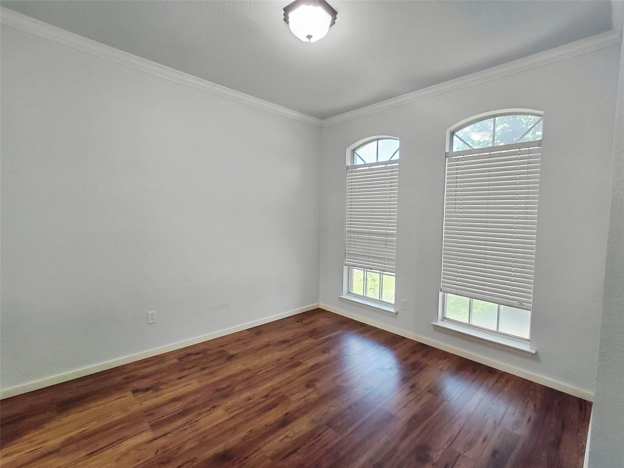 Single Family Residence For Sale in Denton County , 3613 Stockton Drive, Carrollton, Texas 75010, 4 Bedroom, 3 Bathroom, 2 Garage spaces, 2,367 Sqft, built in 1996, mls#21333220, Real Estate Agent in Carrollton, Homes For Sale in Denton county, Homes For Sale in Carrollton, Realtor in Carrollton Texas, Real Estate Brokerage Independent Realty Texas, Luminita Cordes Realtor